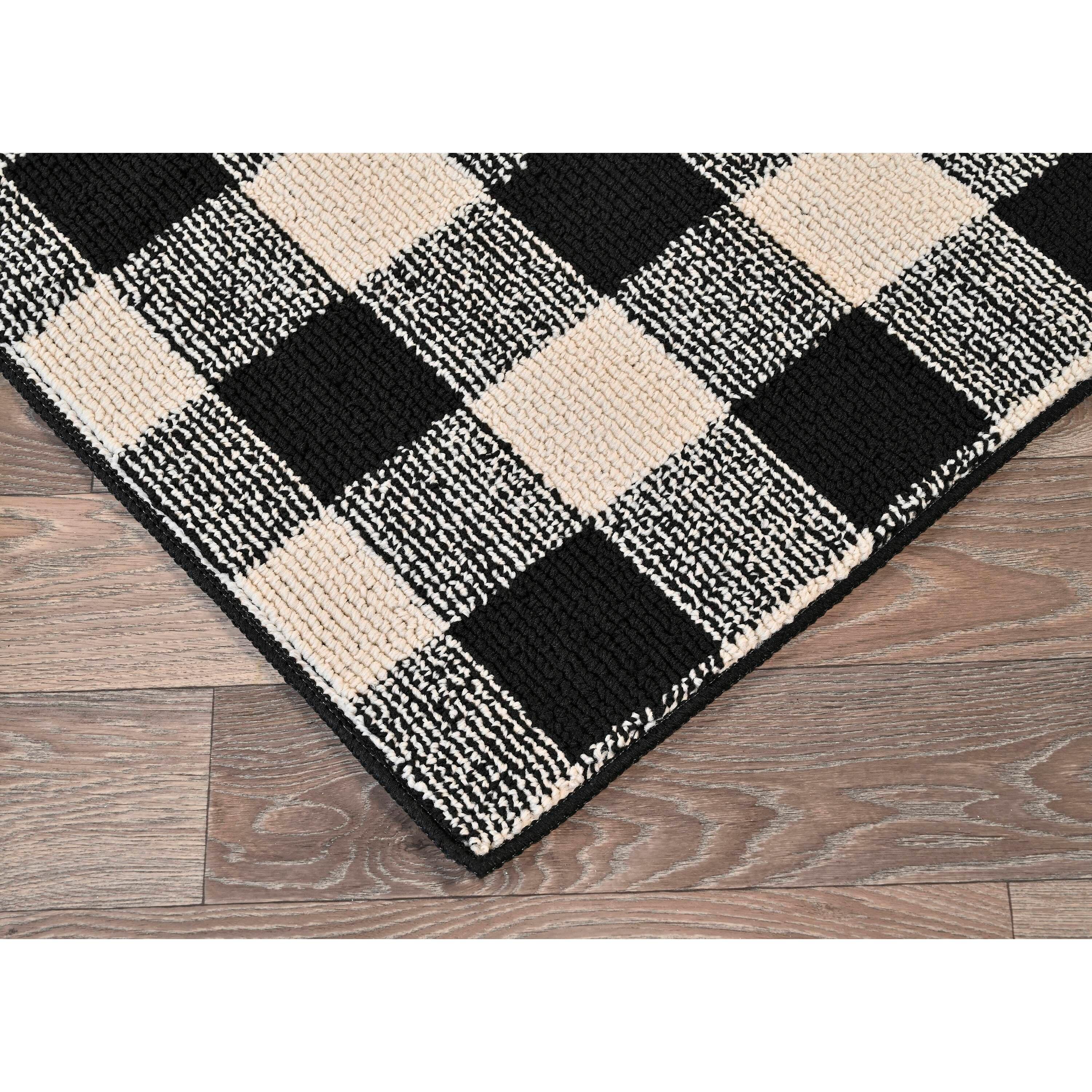 Garland Rug Country Living Buffalo Plaid Polypropylene Black/Ivory Indoor Area Rug, 5' x 7'