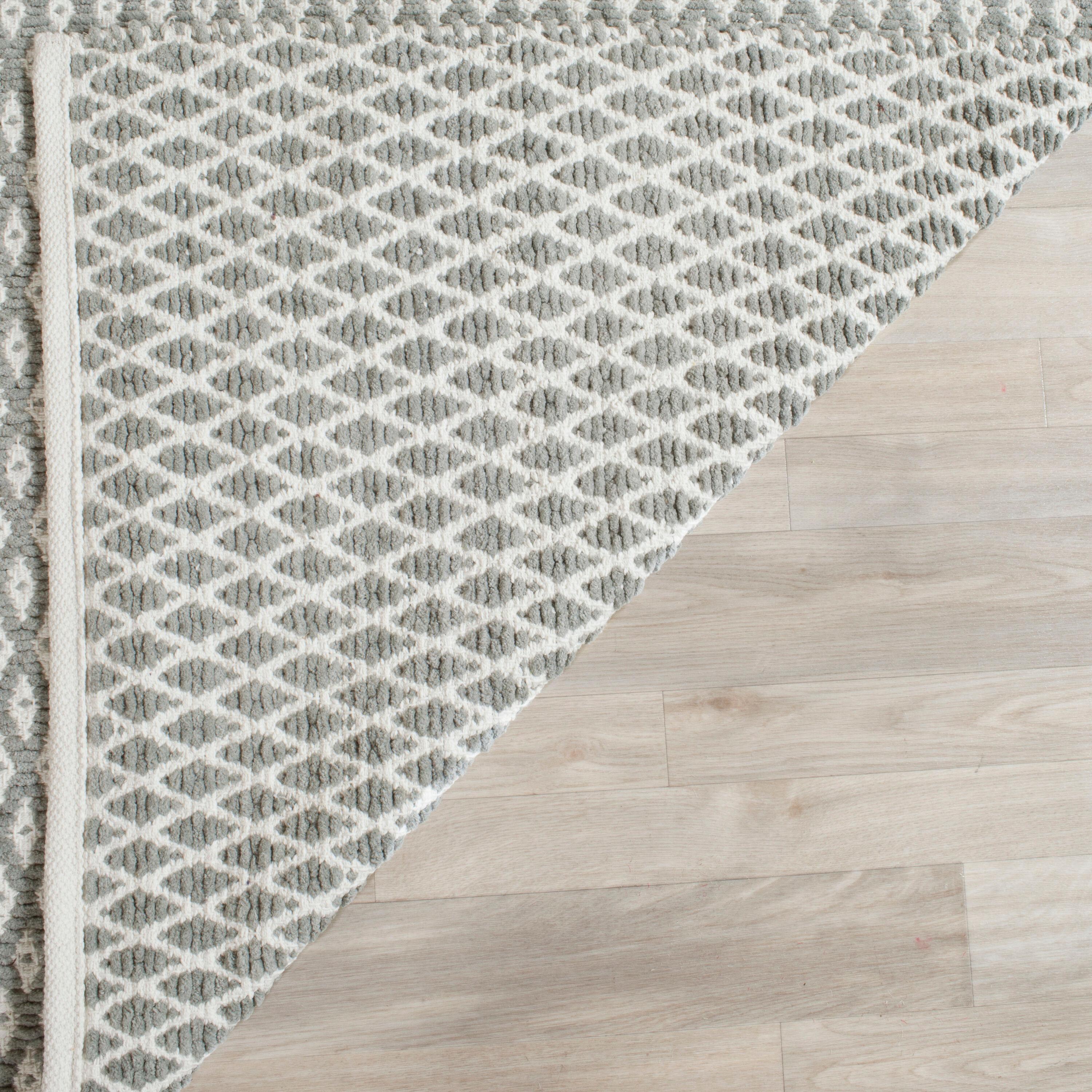 Boston BOS685 Power Loomed Area Rug - Grey - 8'x10' - Safavieh.