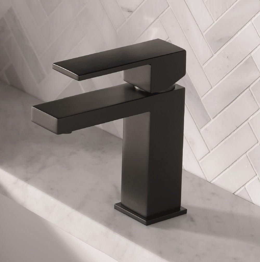 Delta 567Lf-GPM-Pp Modern 1.0 GPM Single Hole Bathroom Faucet - Black