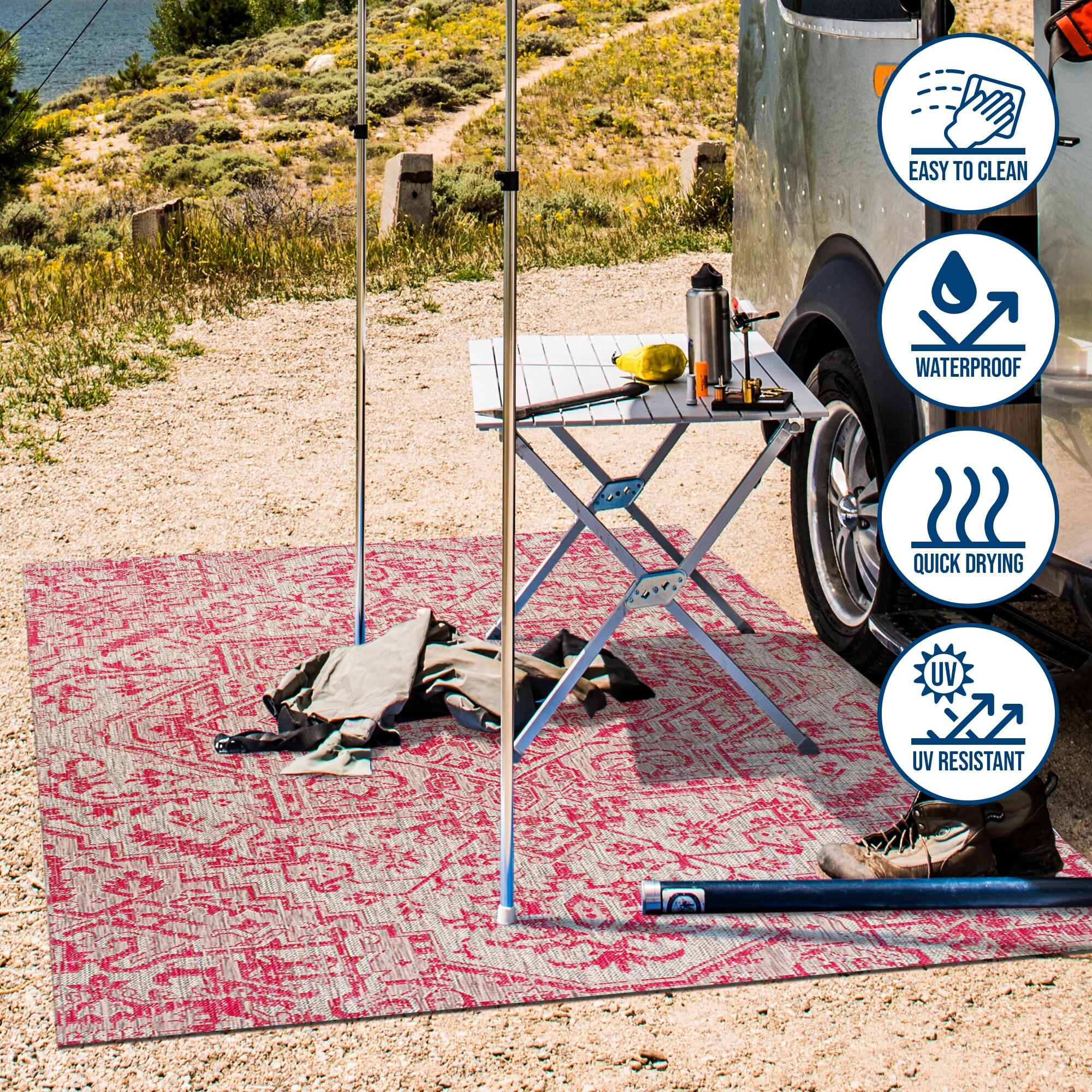 4' x 6' Estrella Bohemian Medallion Textured Weave Indoor/Outdoor Area Rug, Light Gray/Fuchsia - JONATHAN Y