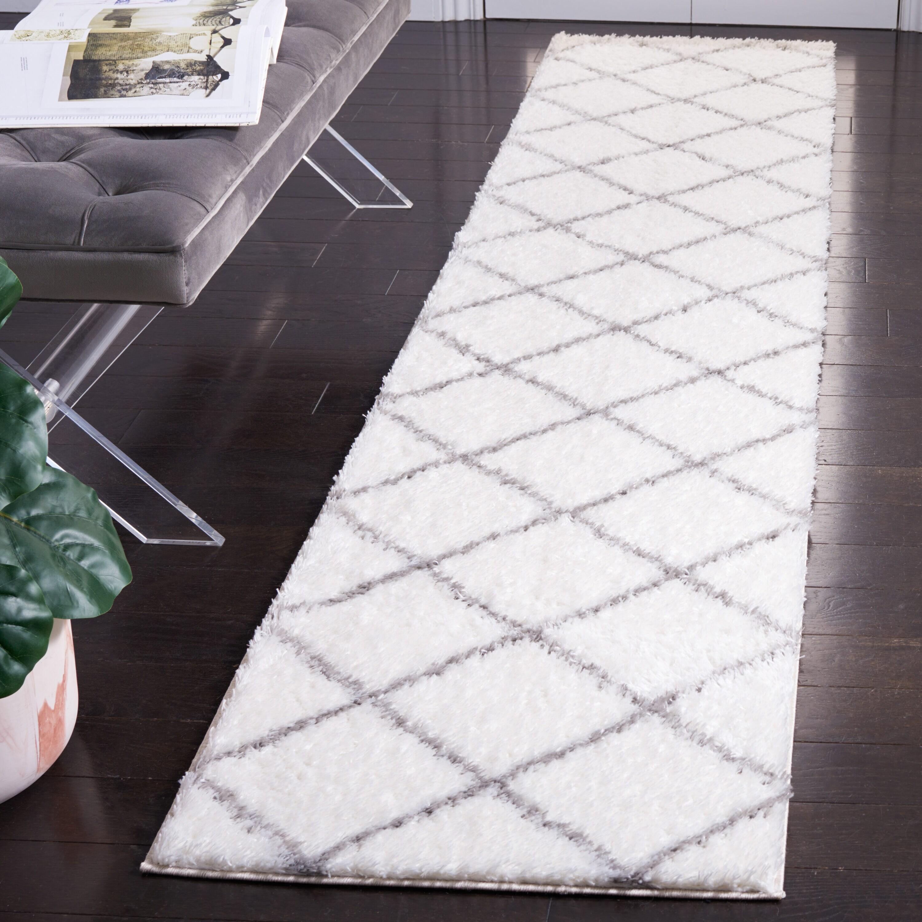 Latitude Run® Tahoe Shag Performance Geometric Rug