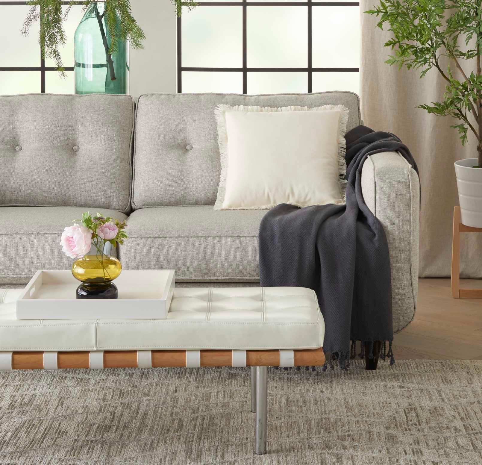 Mina Victory Life Styles 18" Cotton Fringed Edges Solid Throw Pillow in Ivory
