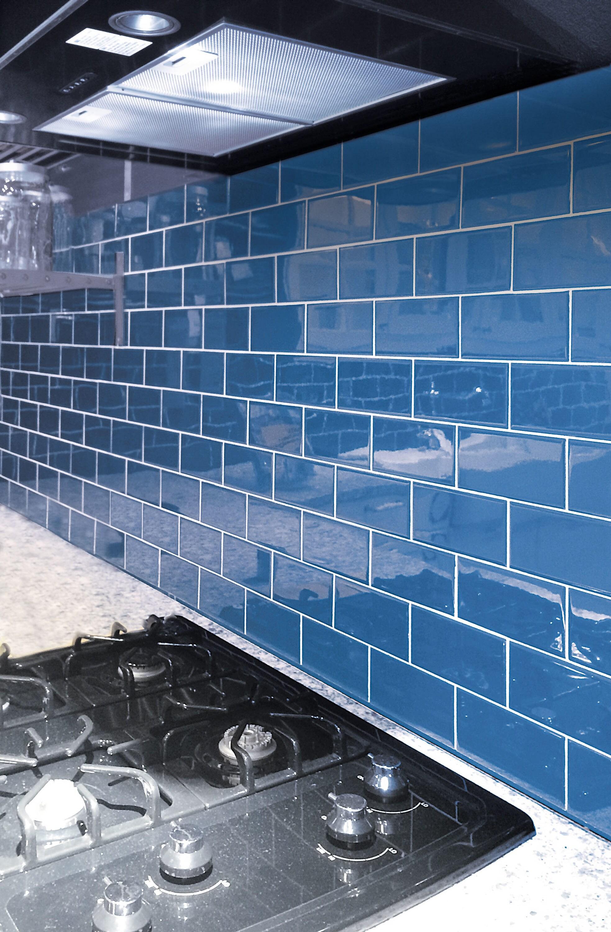 Apollo Tile 40 Pack 3-in x 6-in Blue Rectangular Subway Glossy Finished Glass Mosaic Wall Tile (5 Sq ft/case)