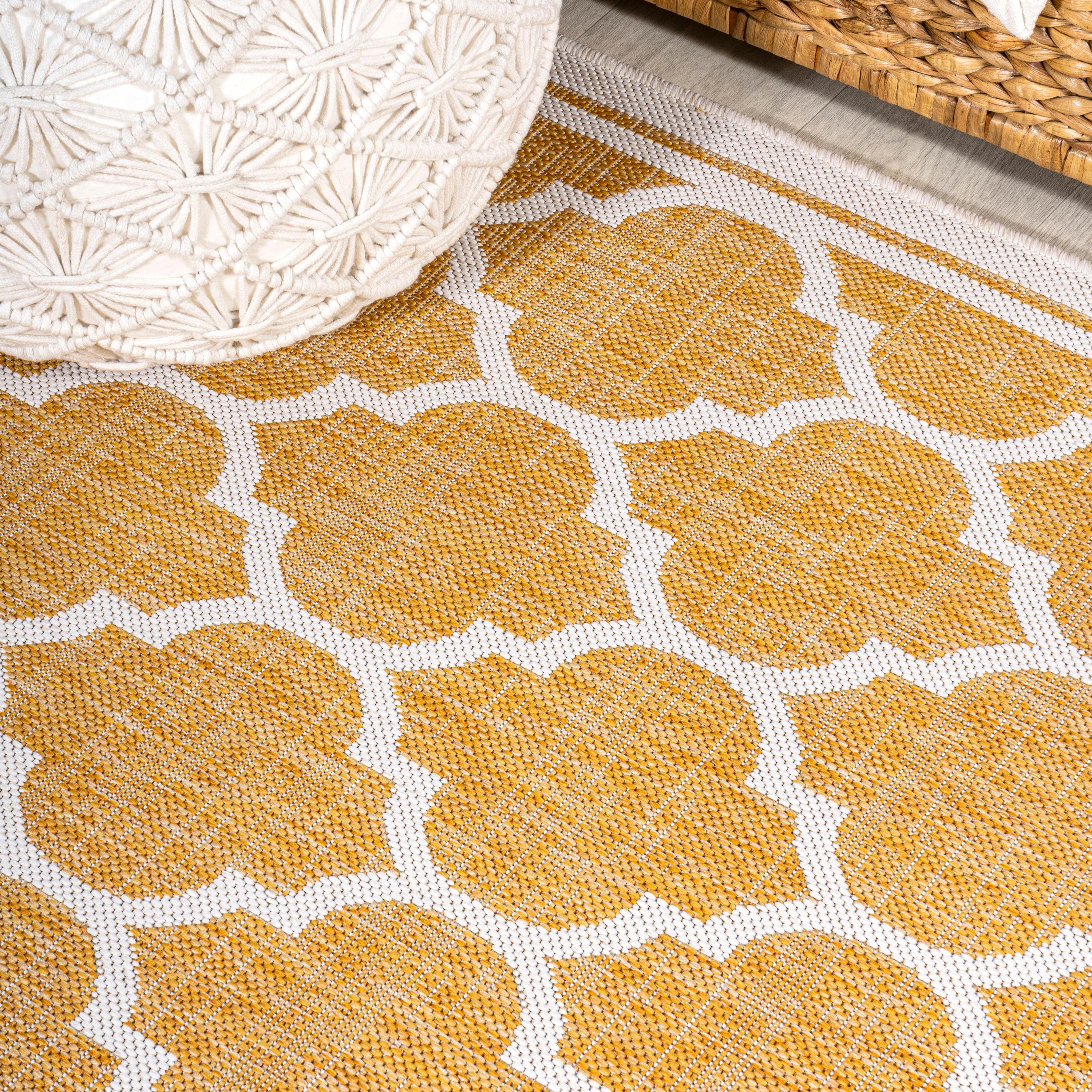 9' x 12' Trebol Moroccan Trellis Textured Weave Indoor/Outdoor Area Rug, Yellow/Cream - JONATHAN Y