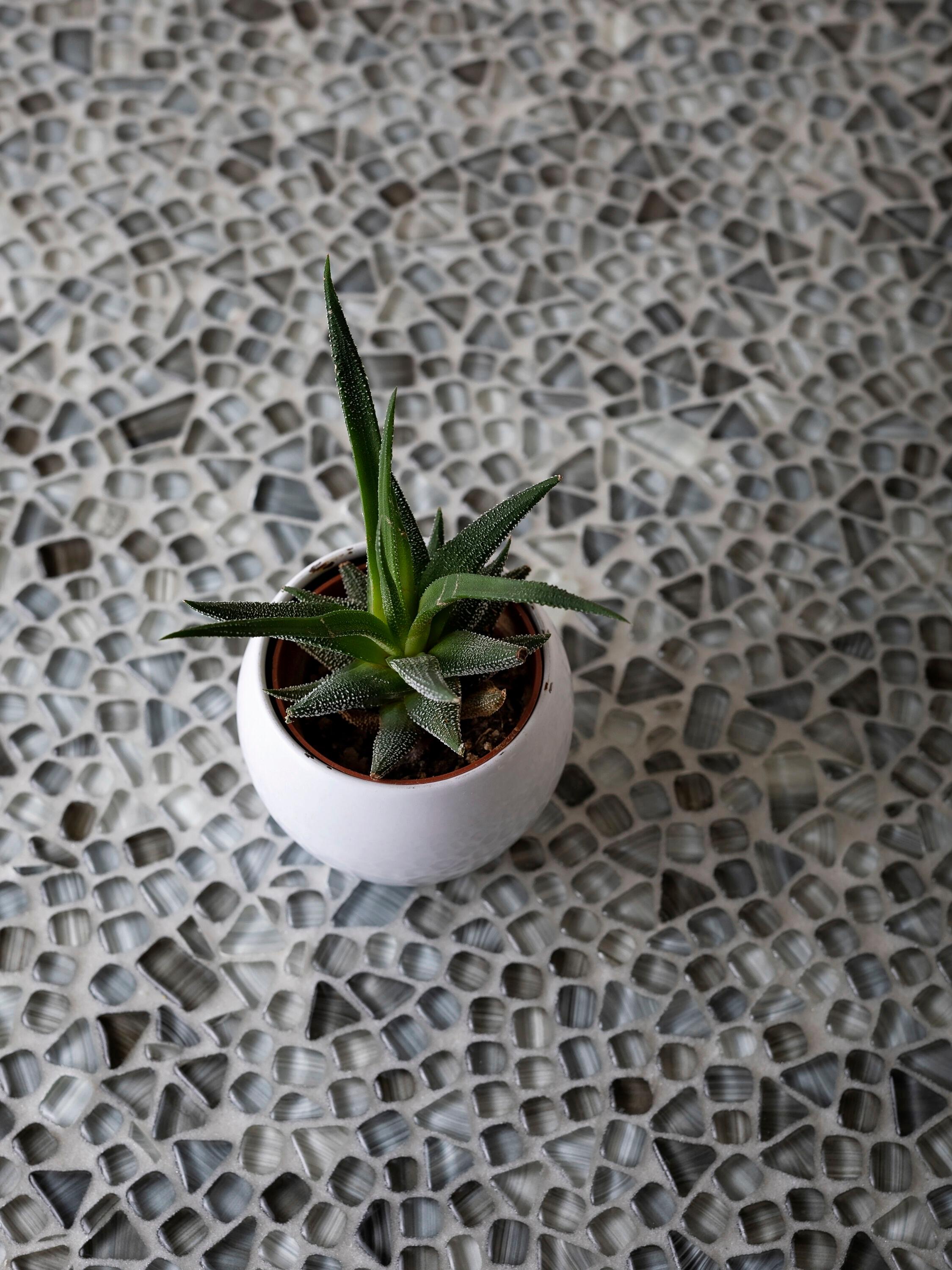 Glass Pebbles Mosaic Wall & Floor Tile