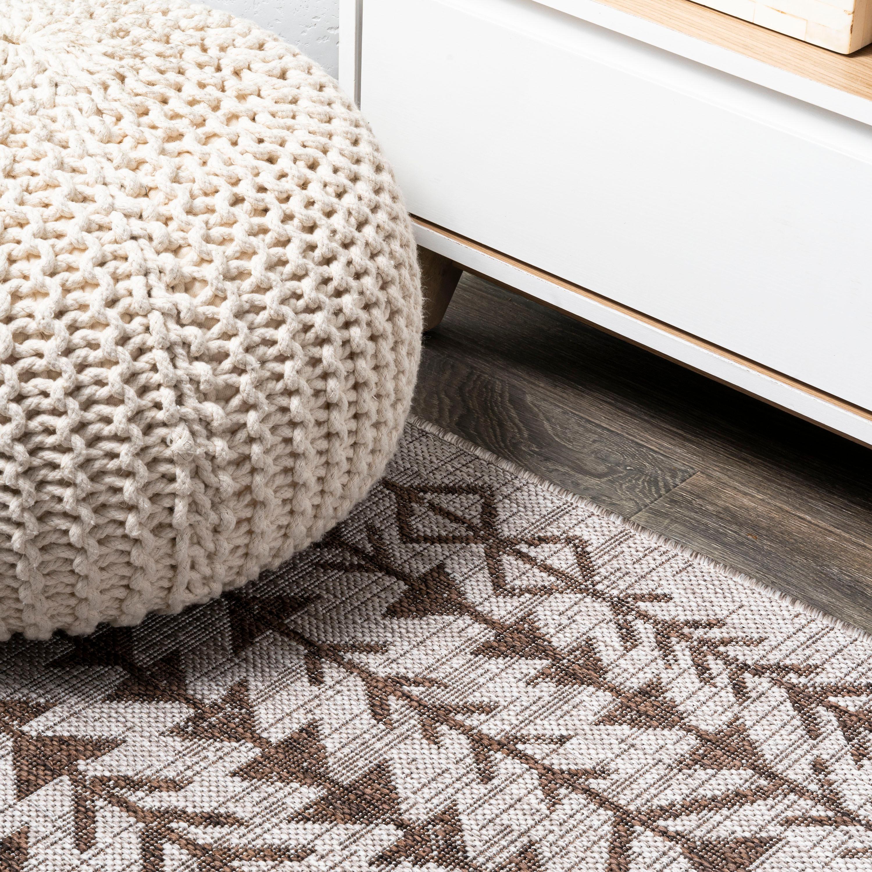 8'x10' Tokay Bohemian Geometric Indoor/Outdoor Area Rug, Beige/Brown - JONATHAN Y