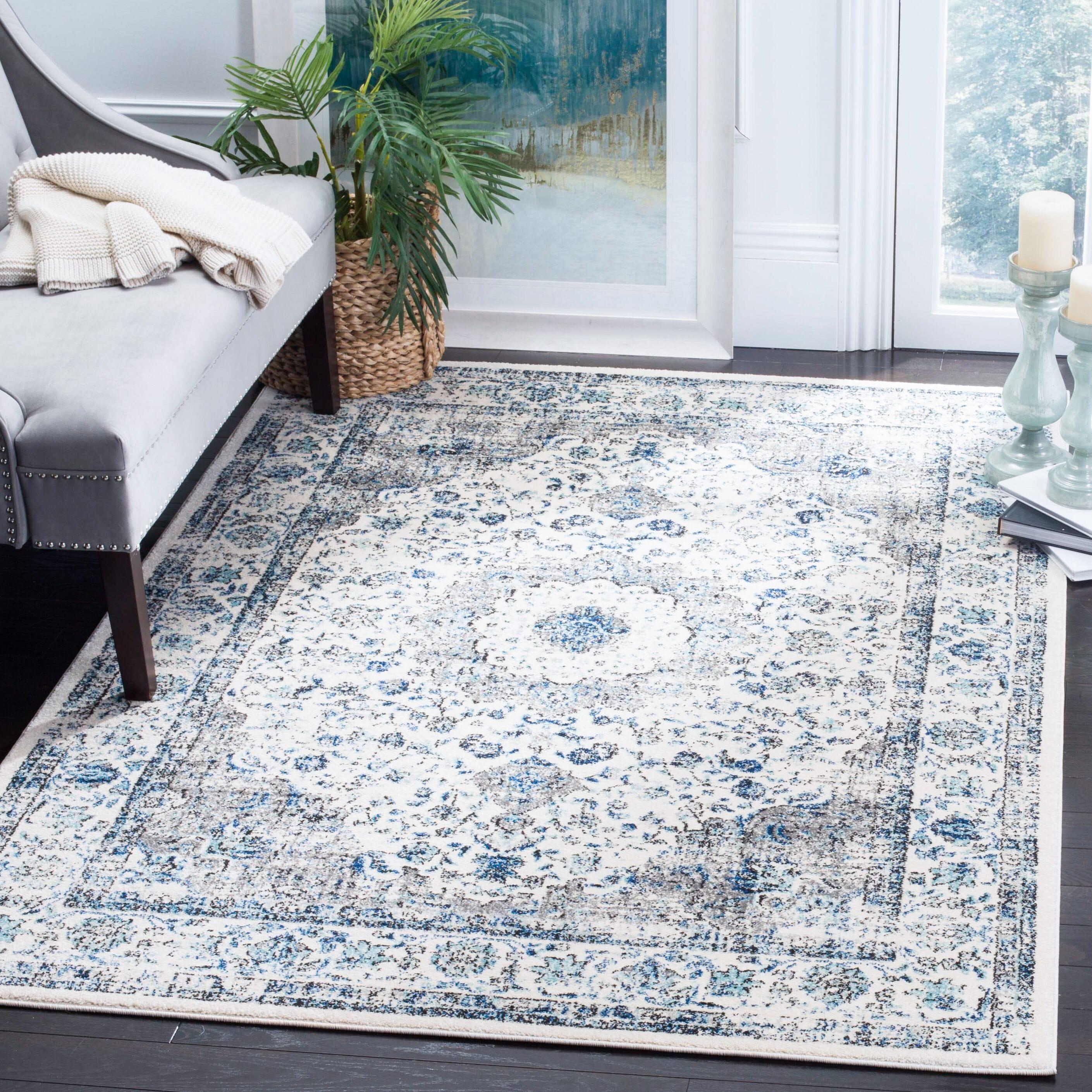 Evoke EVK220 Power Loomed Area Rug - Ivory/Grey - 5'3"x7'6" - Safavieh.