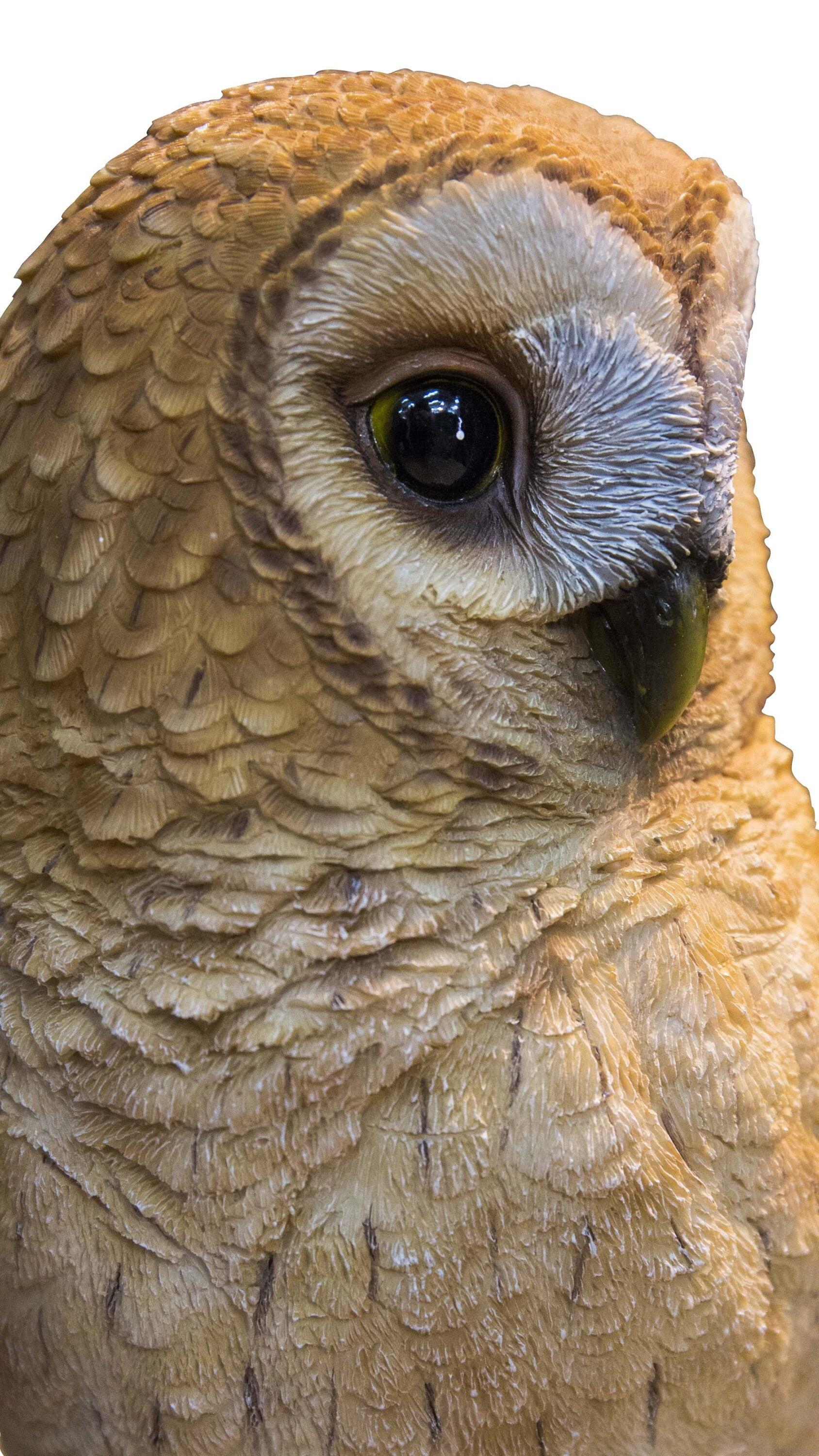 Tawny Owl on Stump Statue