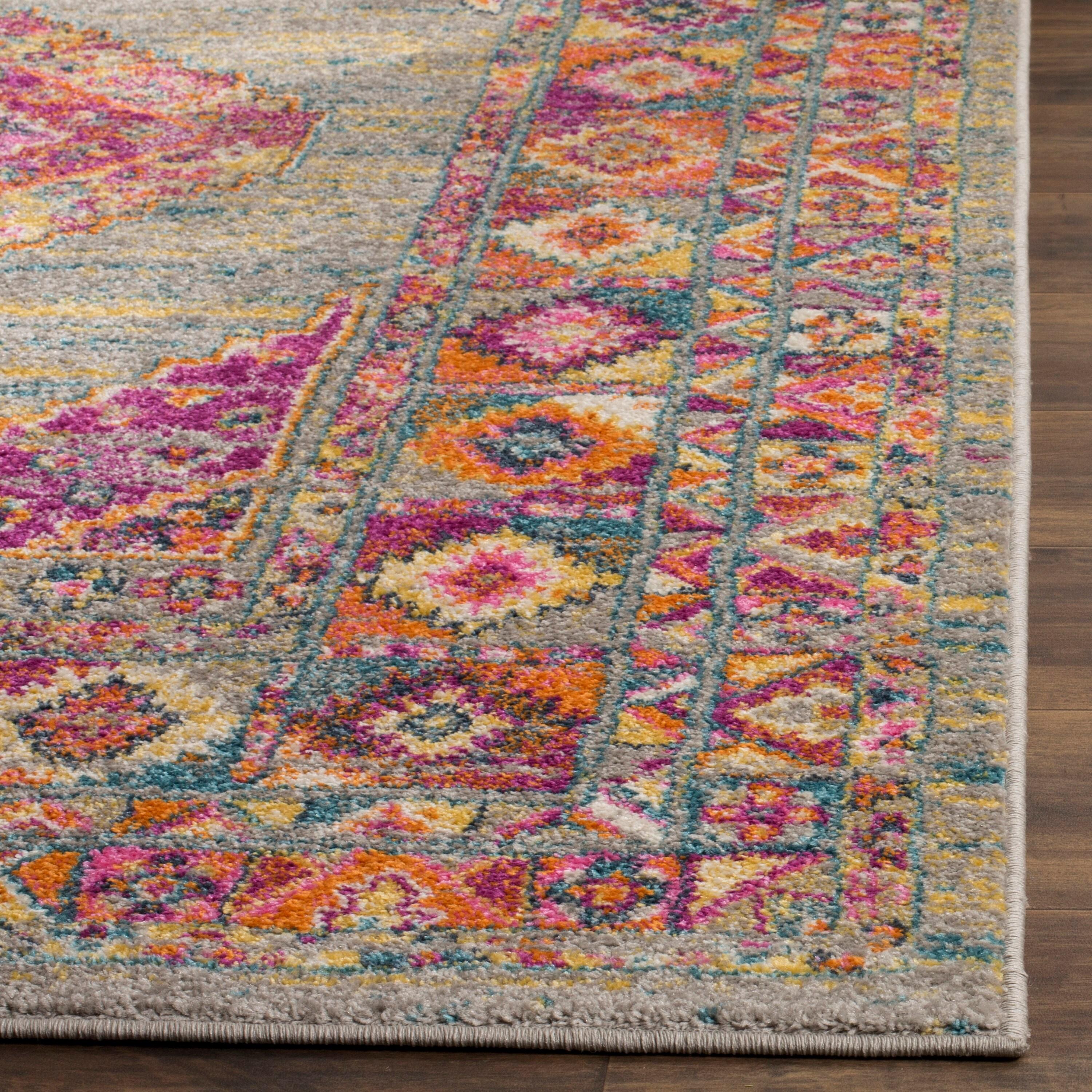 Madison MAD133 Power Loomed Indoor Area Rug - Light Grey/Fuchsia - 4'x6' - Safavieh