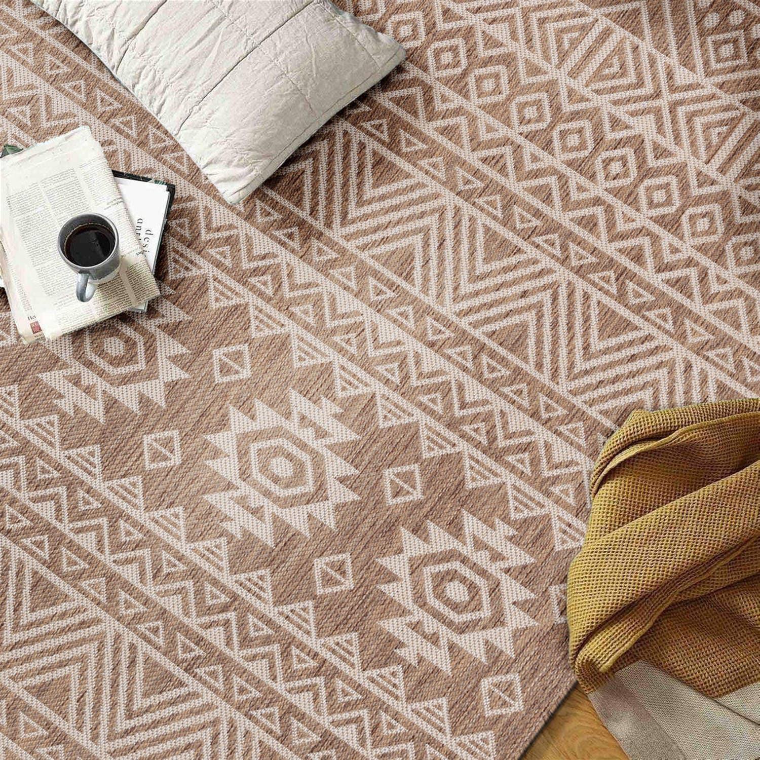 World Rug Gallery Distressed Geometric Bohemian Textured Flat Weave Indoor/Outdoor Area Rug - BROWN 5' X 7'