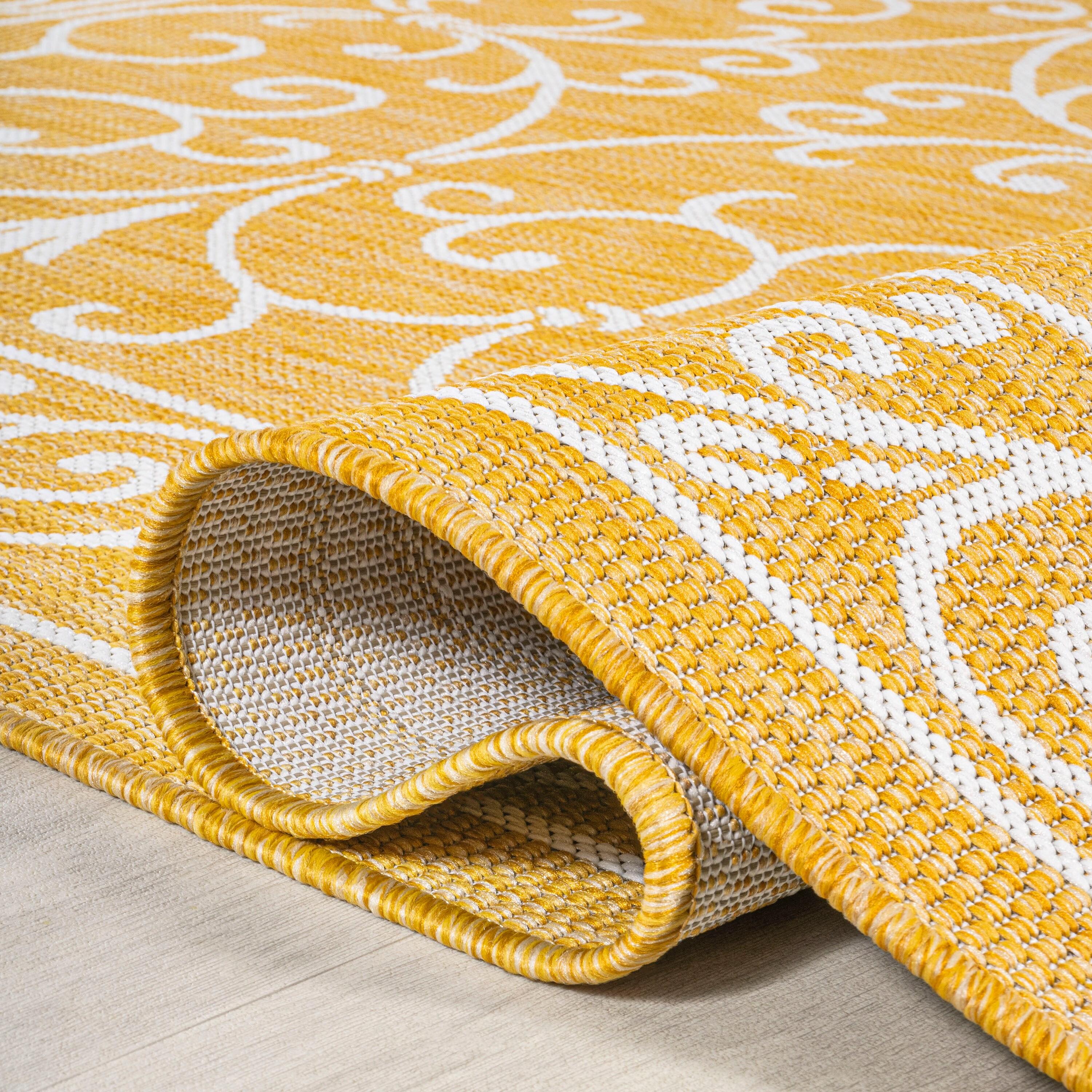 5' x 8' Charleston Vintage Filigree Textured Weave Indoor/Outdoor Area Rug, Yellow/Cream - JONATHAN Y