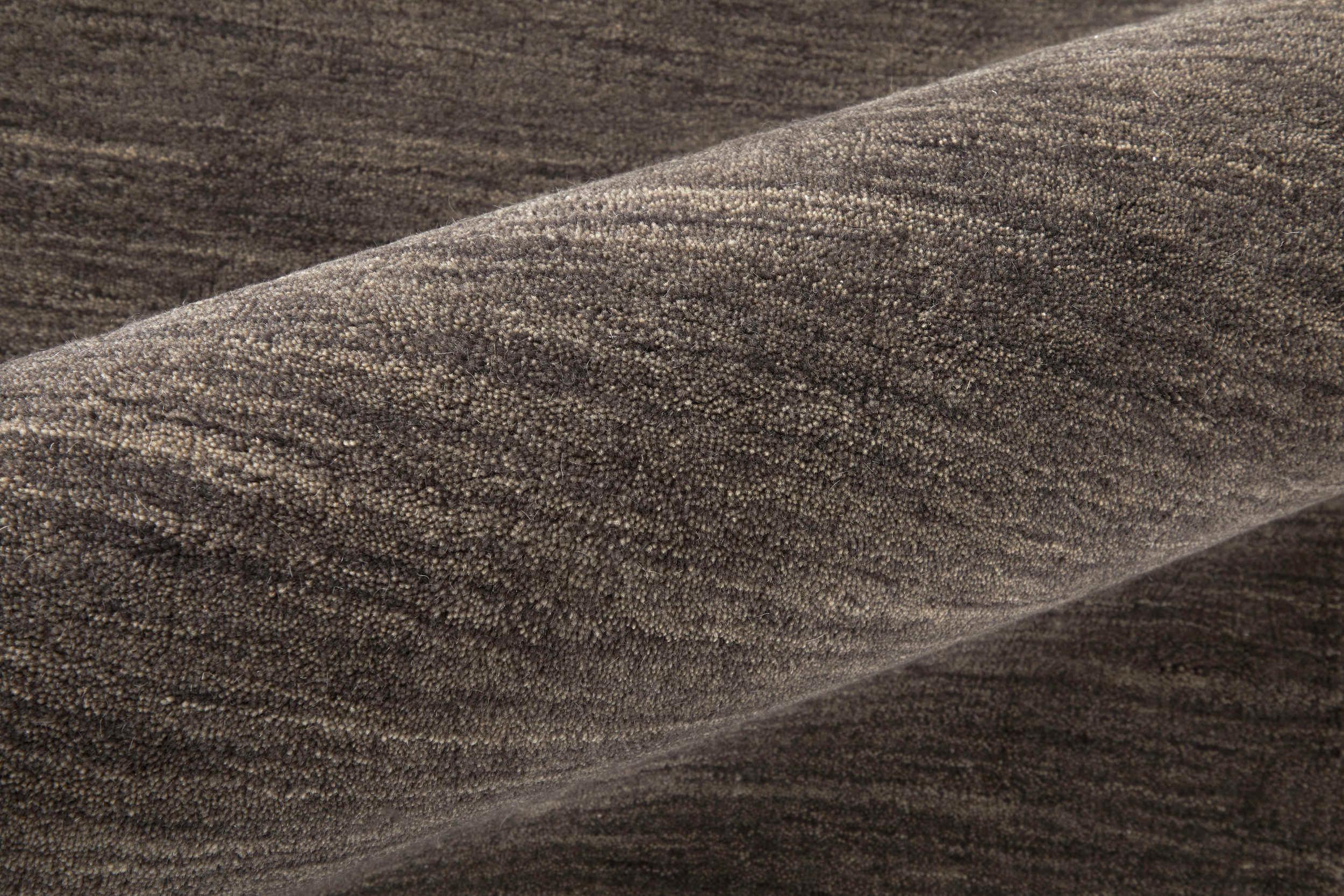 Handmade Tufted Wool Charcoal Area Rug