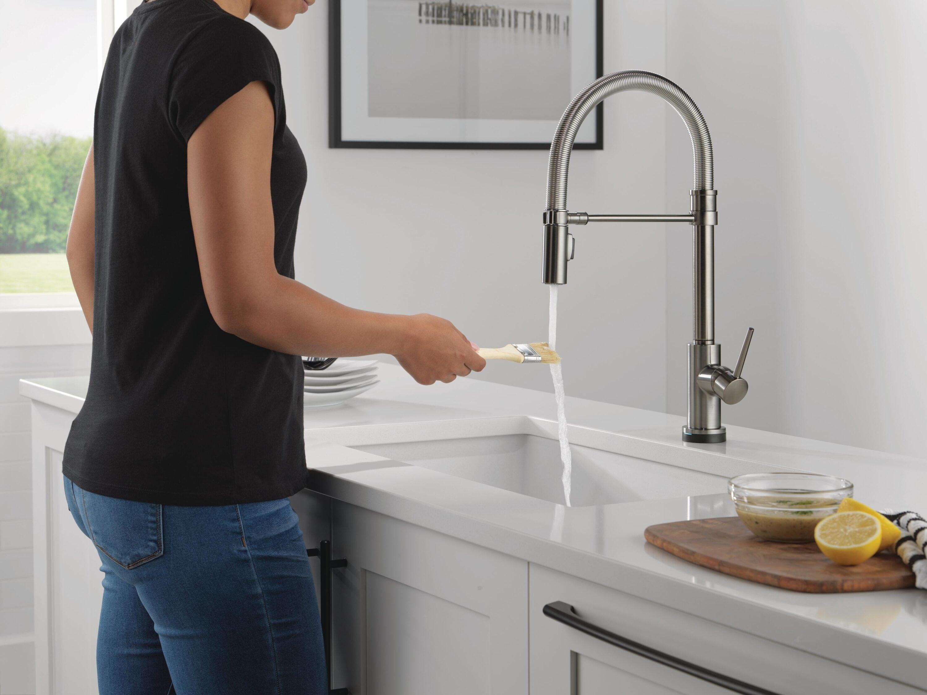 Trinsic Pro Pull Down Touch Single Handle Kitchen Faucet with Accessories