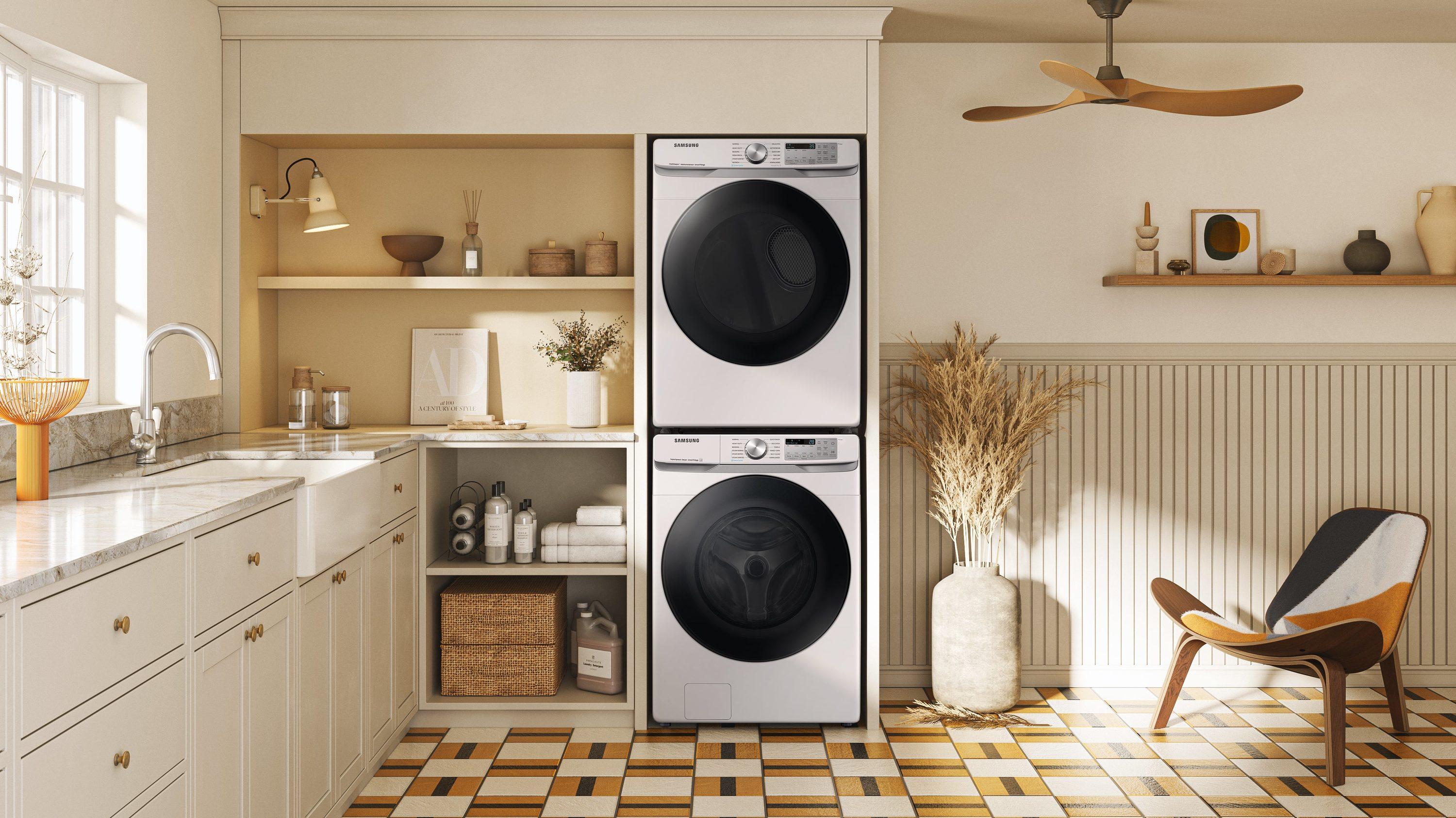 Samsung 4.5 cu. ft. Large Capacity Smart Front Load Washer with Super Speed Wash