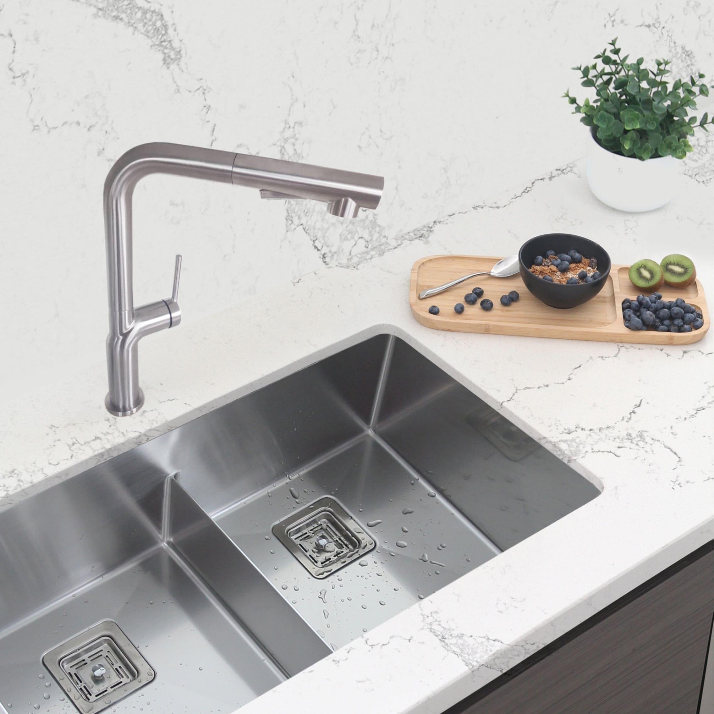 Modern Faucet Stylish Latina One-Handle Pull Down Kitchen Faucet