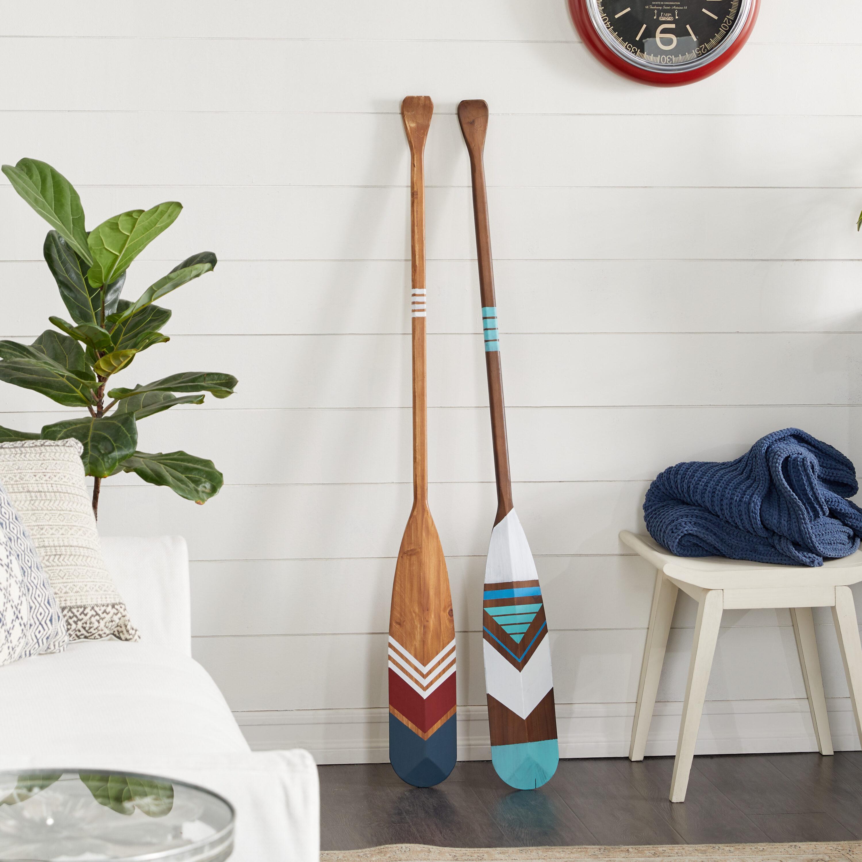 DecMode Multi Colored Wood Novelty Canoe Oar Paddle Wall Decor with Arrow and Stripe Patterns (2 Count)