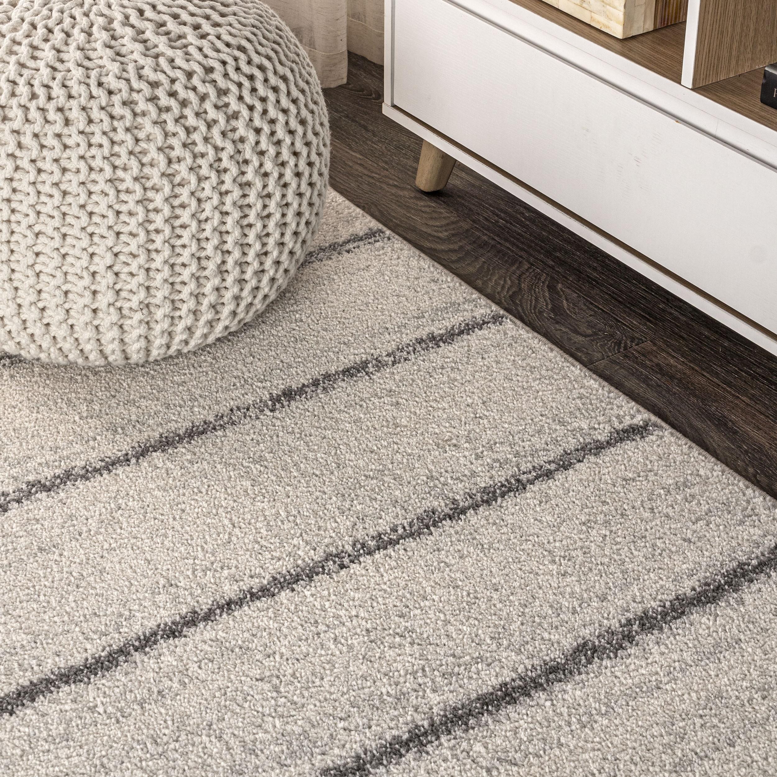 3'x5' Williamsburg Minimalist Stripe Area Rug, Cream/Gray - JONATHAN Y