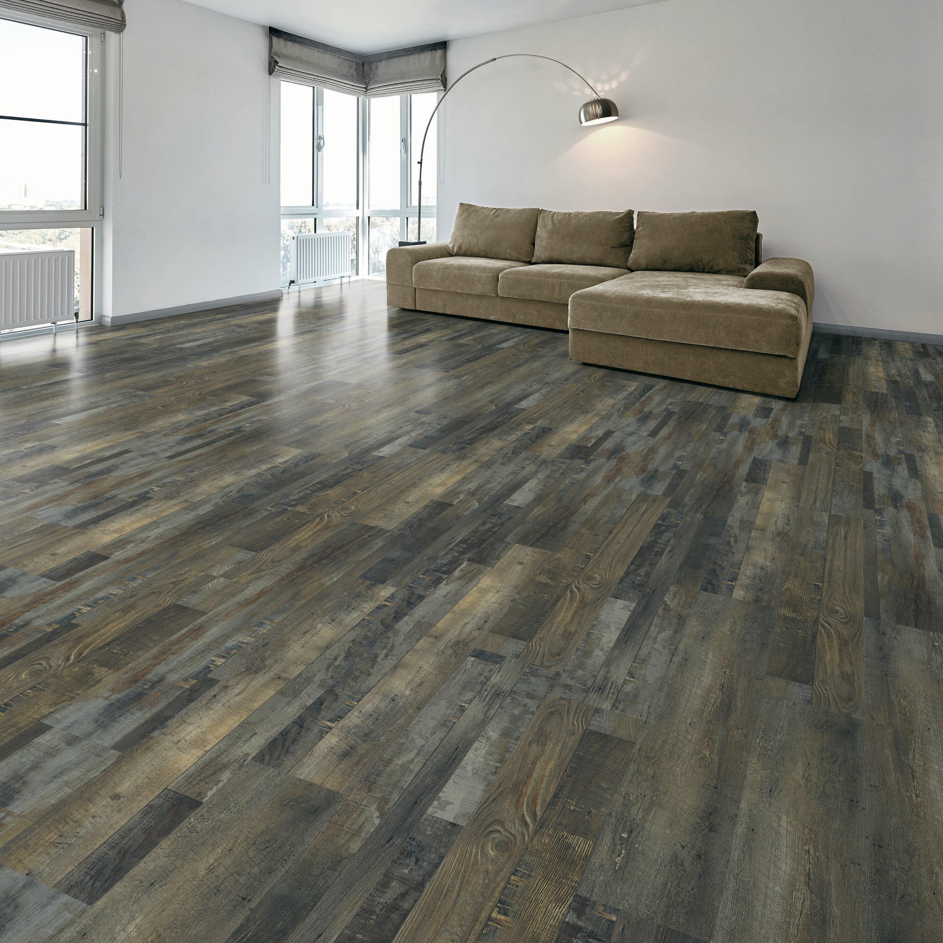 0.2165'' Thick 7'' W x 48'' L Vinyl Plank