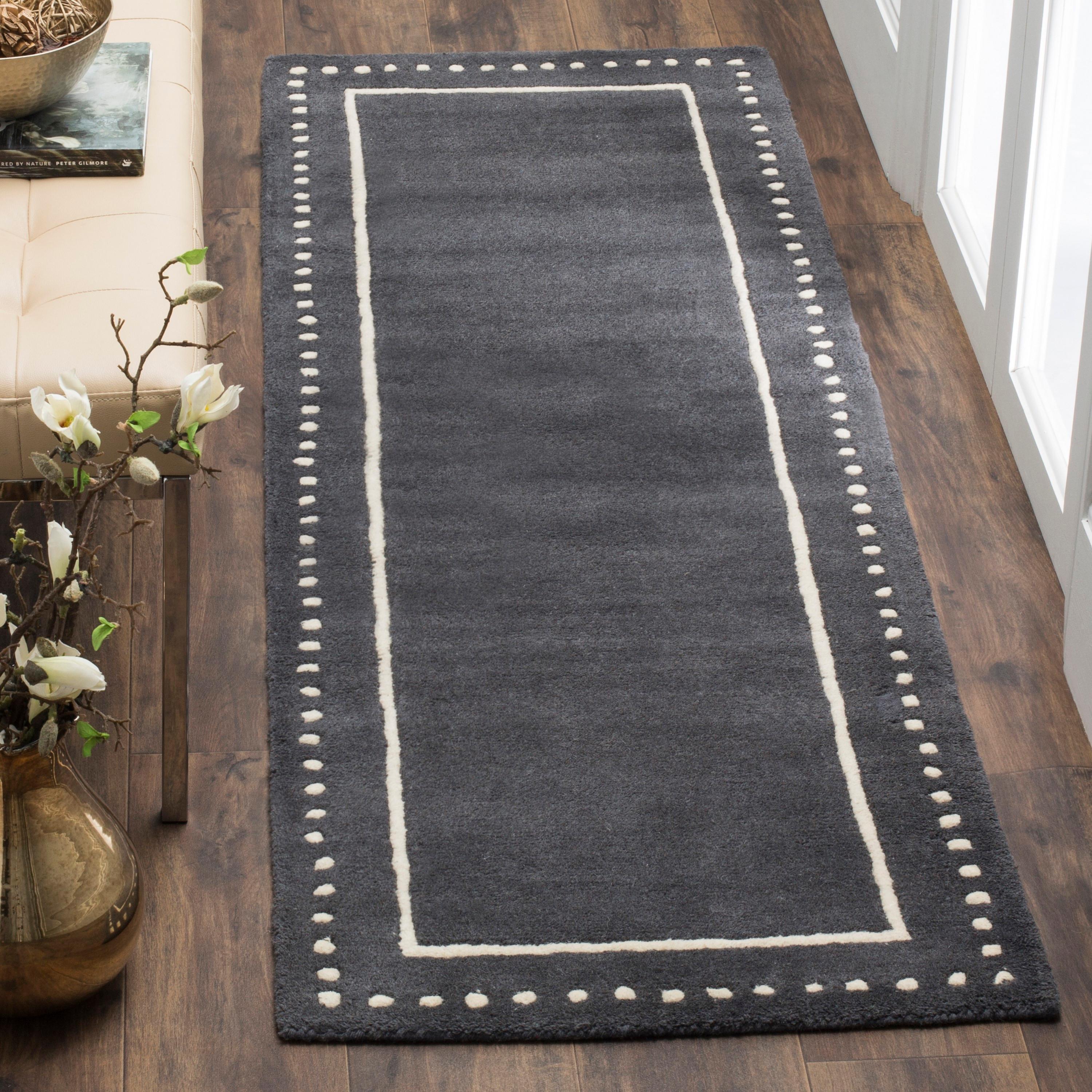 Bella BEL151 Hand Tufted Runner Rug - Dark Grey/Ivory - 2'3"x7' - Safavieh.