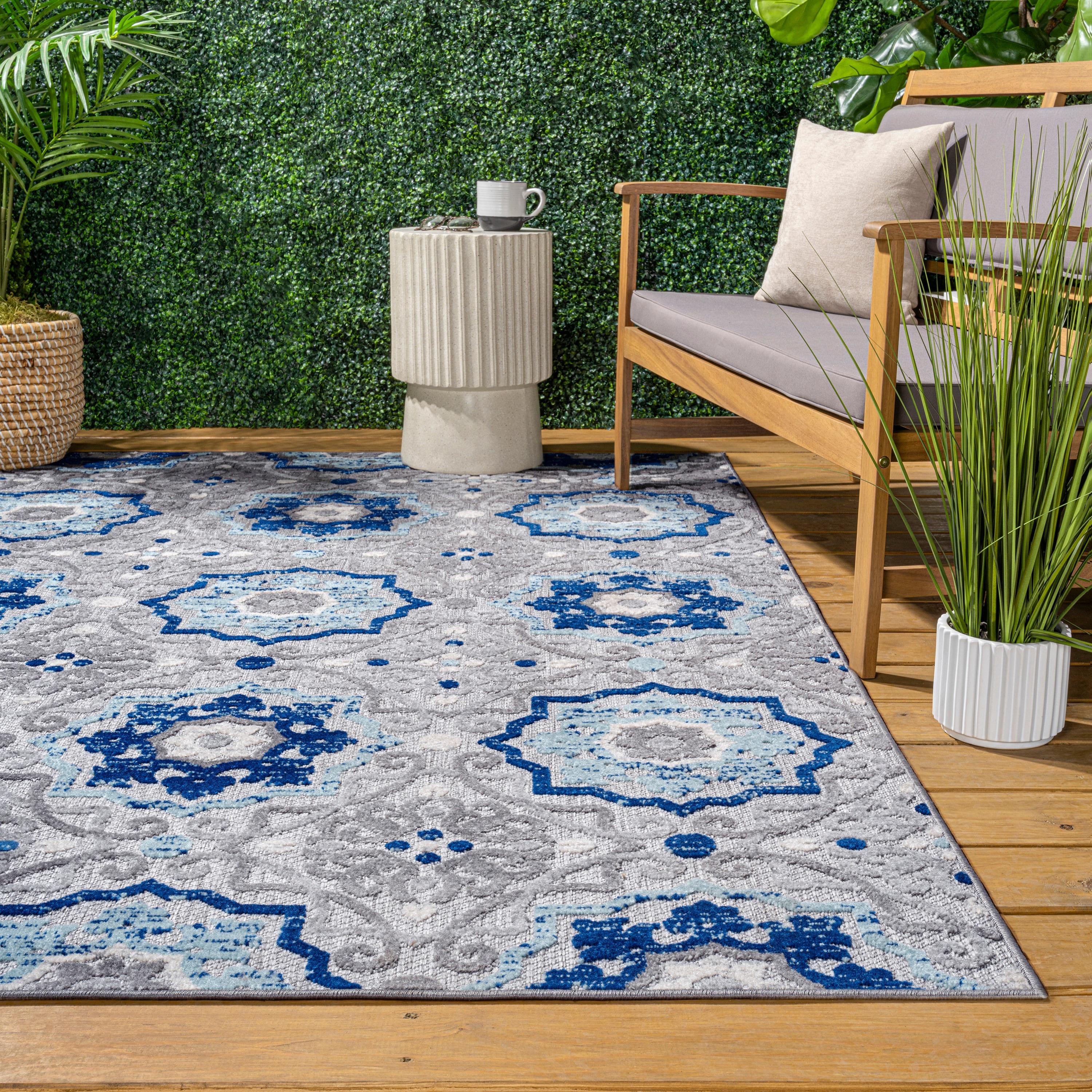 3'x5' Mediterranean Medallion Indoor/Outdoor Area Rug, Blue/Gray - JONATHAN Y
