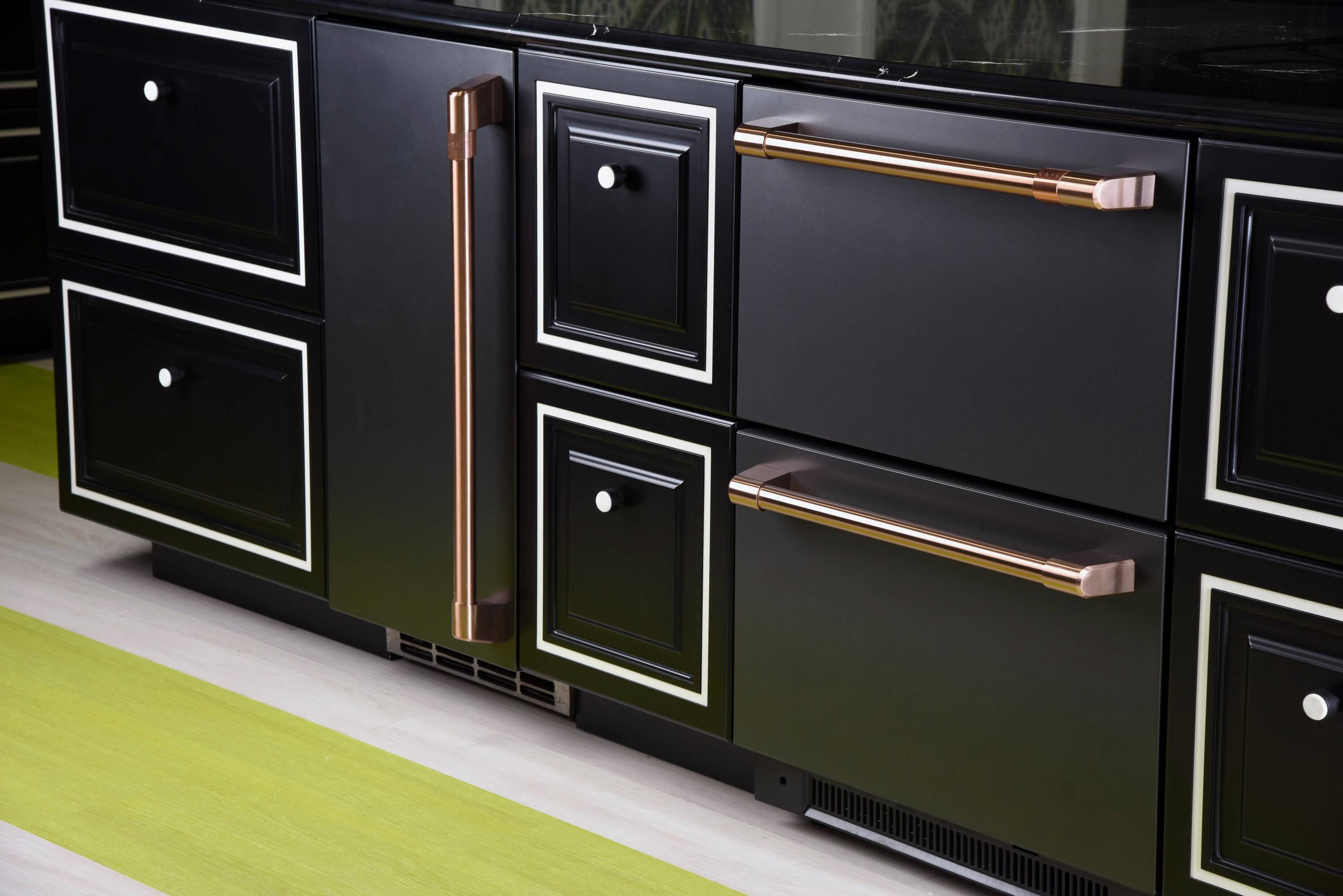 CAFE CDE06RP3ND1 refrigerated drawer