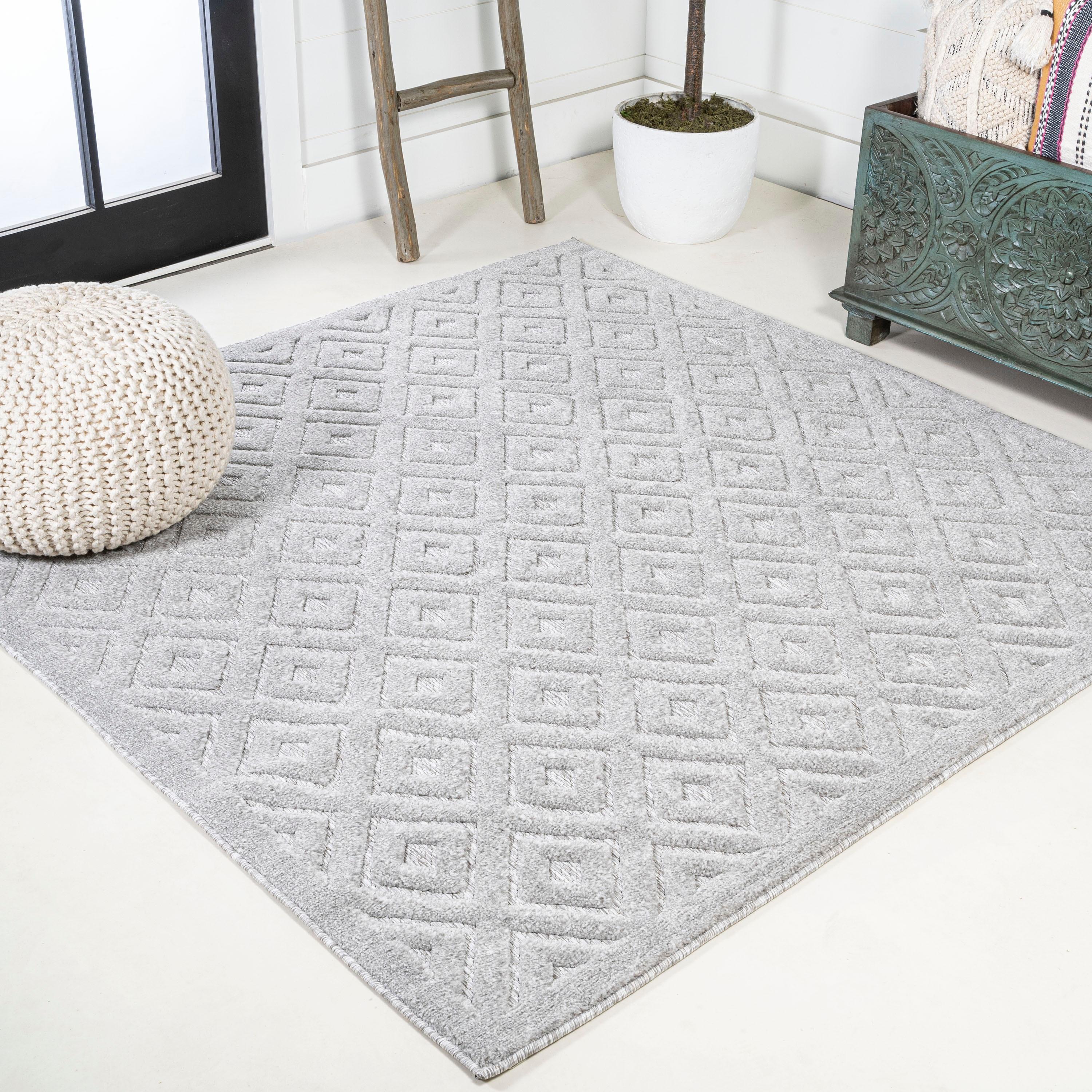 5' x 5' Portmany Neutral Diamond Trellis Indoor/Outdoor Area Rug, Light Gray - JONATHAN Y