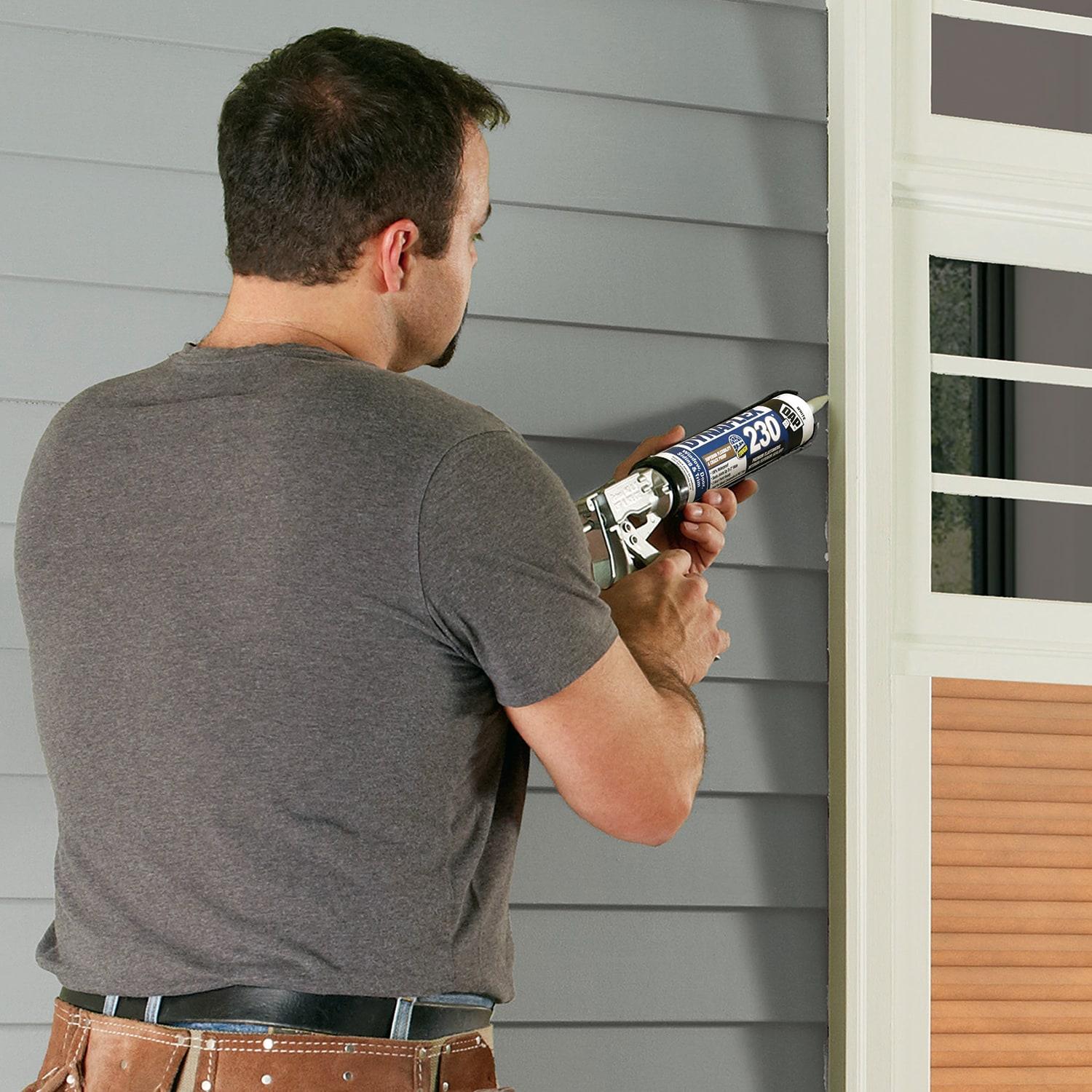 DAP Dynaflex 230 10.1 oz White Premium Latex Sealant Door and Trim