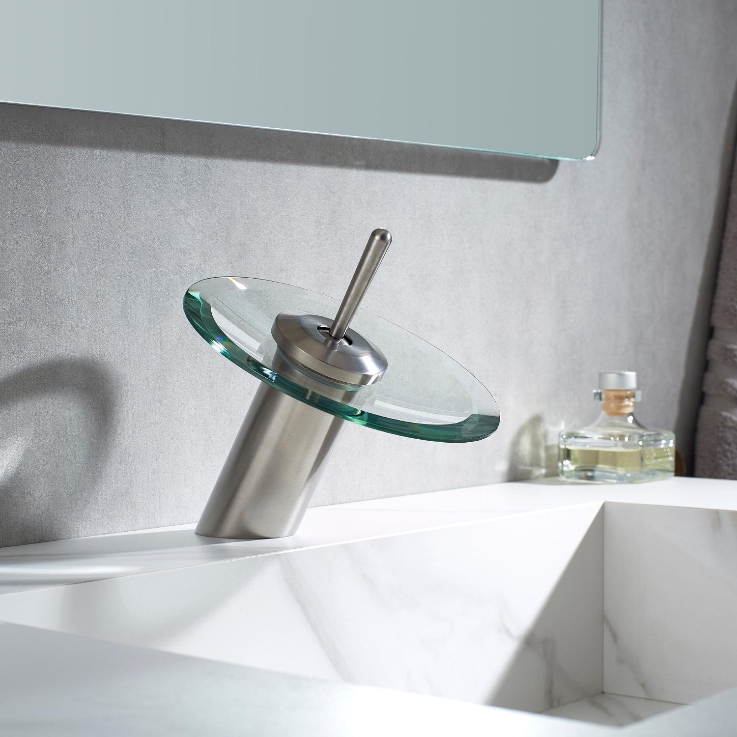 Torino Single-Hole Single-handle Bathroom Faucet
