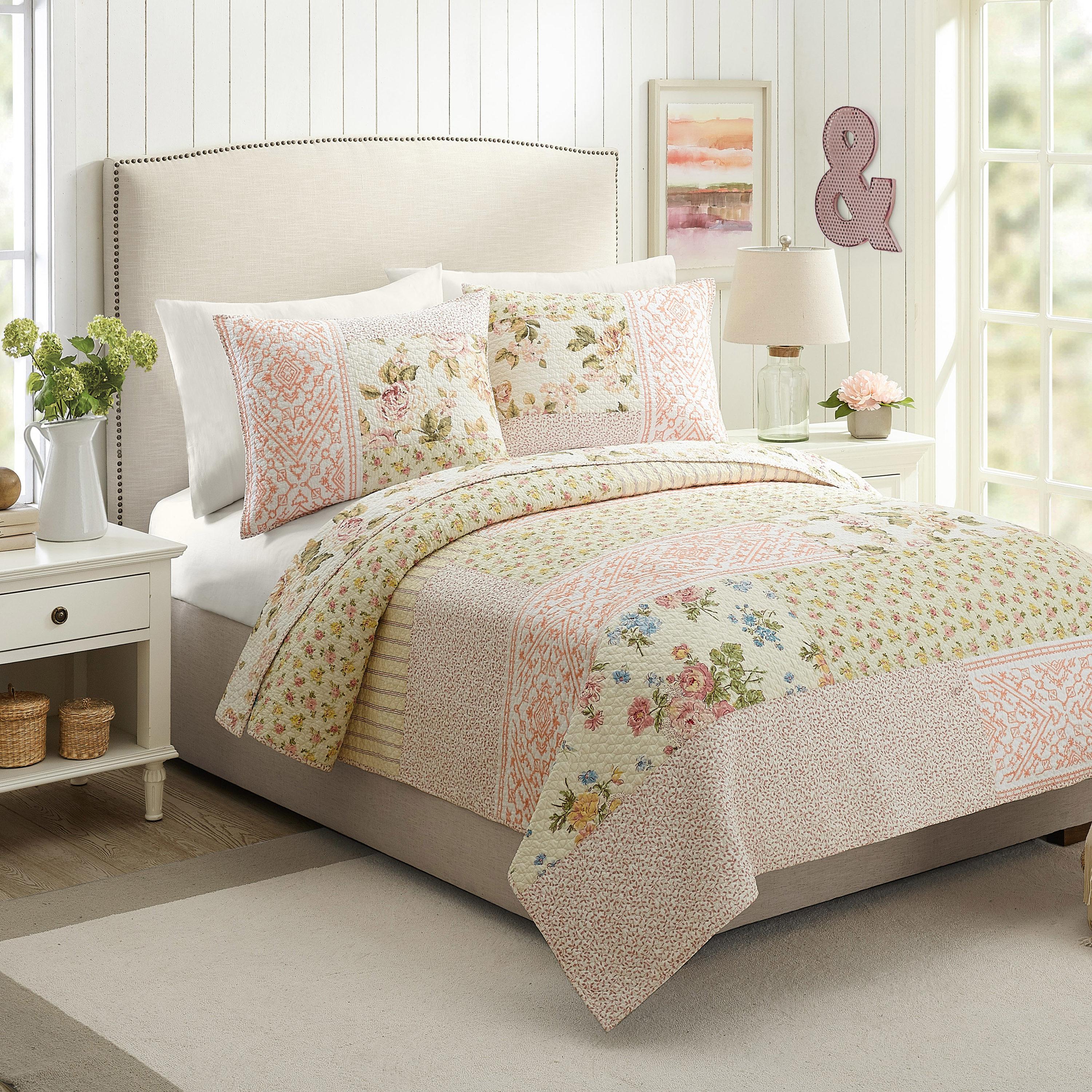 King Sweet Blooms Quilt Pink - Mary Jane's Home: Cotton Lace Trim, Botanical Pattern, Teen & Kids Bedding