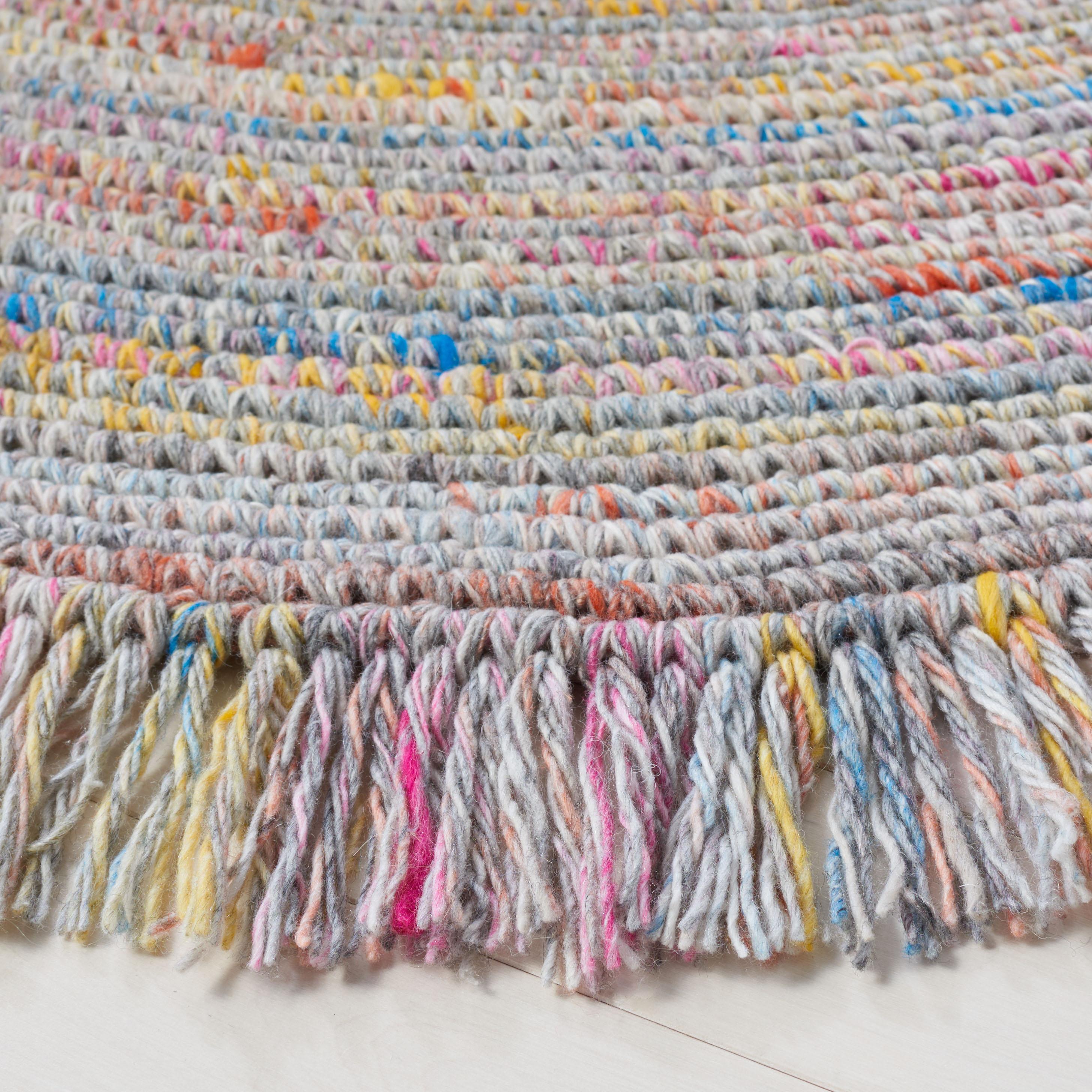 Braided BRD210 Hand Woven Area Rug - Ivory/Multi - 5' Round - Safavieh.
