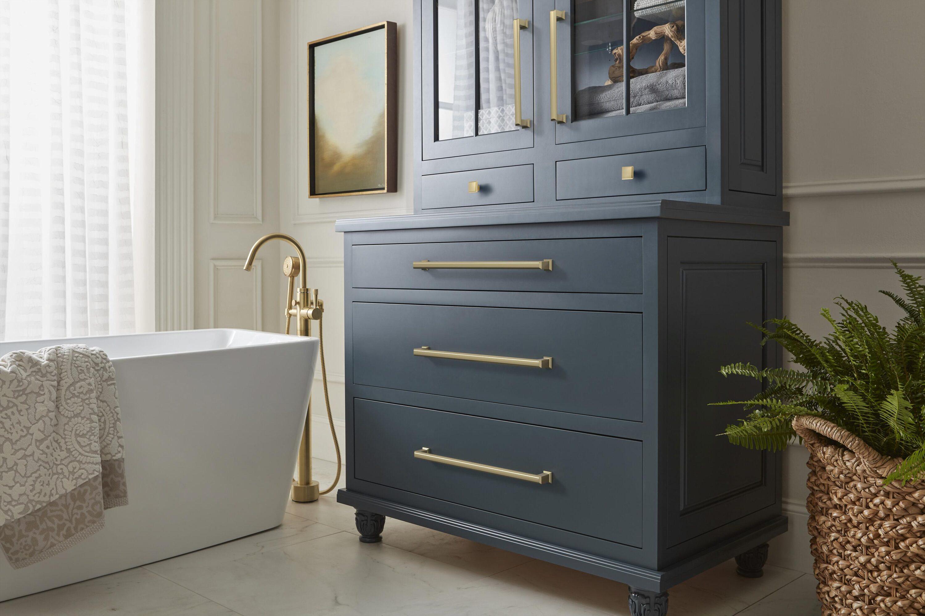 Appoint 12" Center to Center Appliance Pull