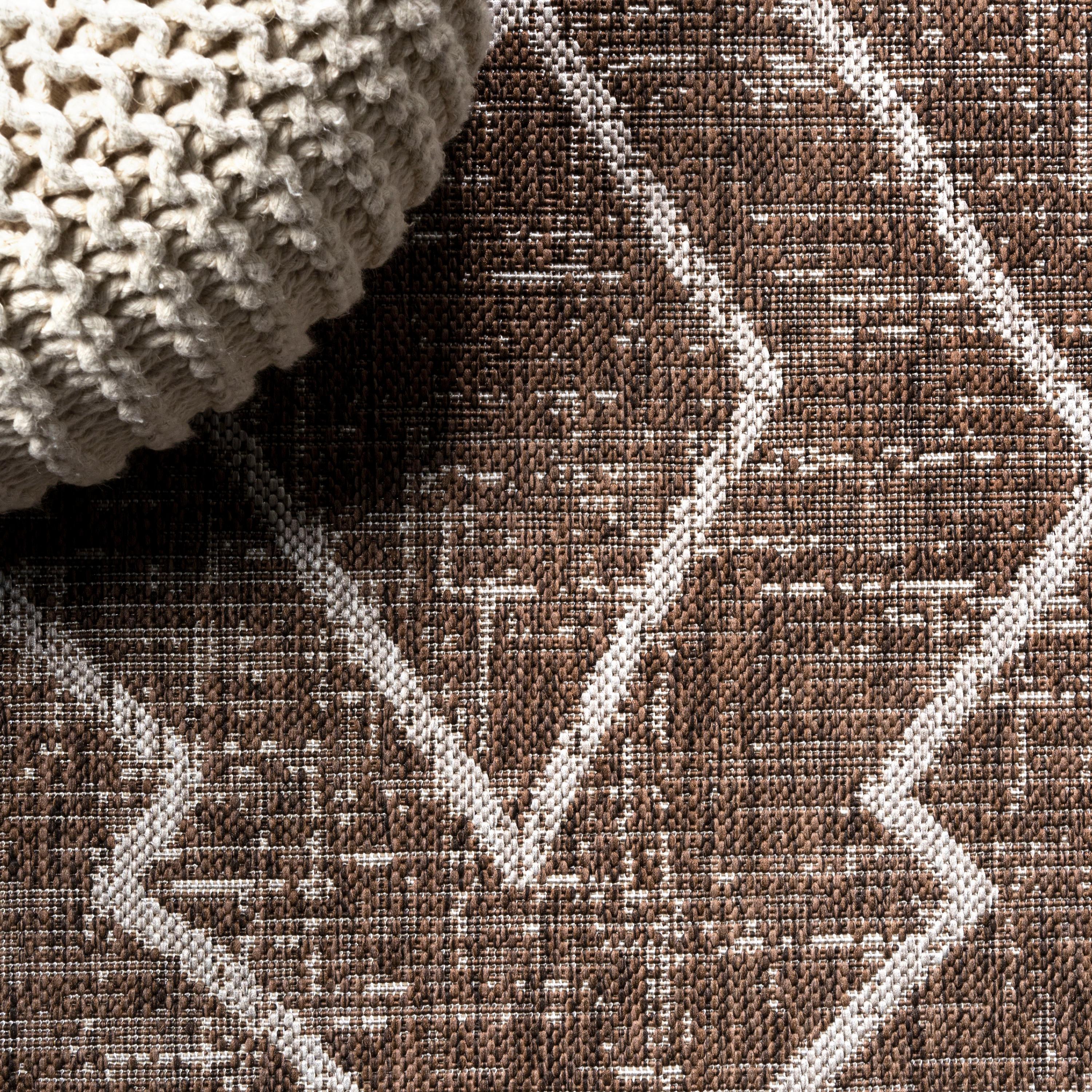 2'x10' Carwa Diamond Trellis Indoor/Outdoor Runner Rug, Brown/Beige - JONATHAN Y