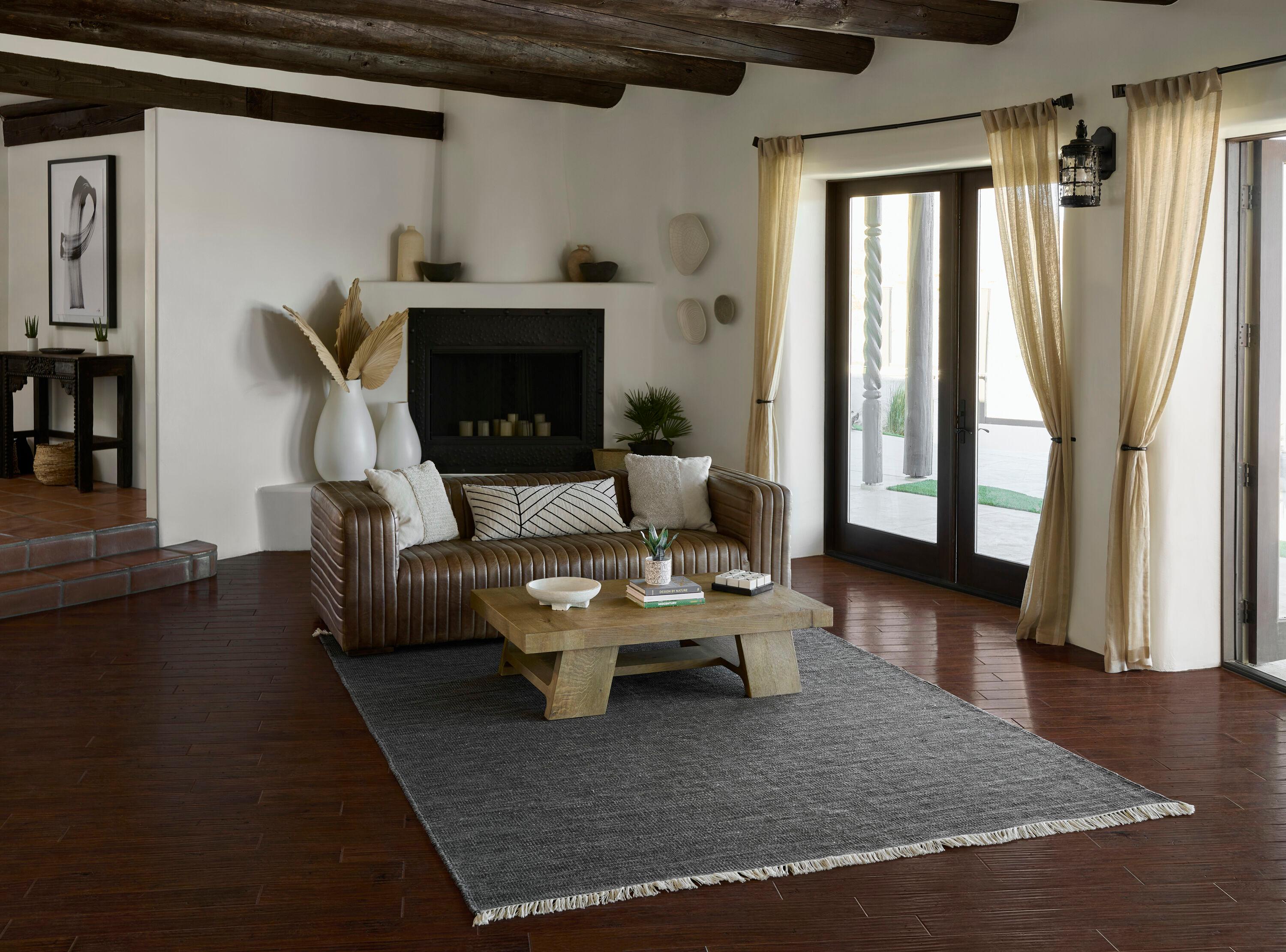 Maxi Indoor / Outdoor Rug - Black / 2' x 3'