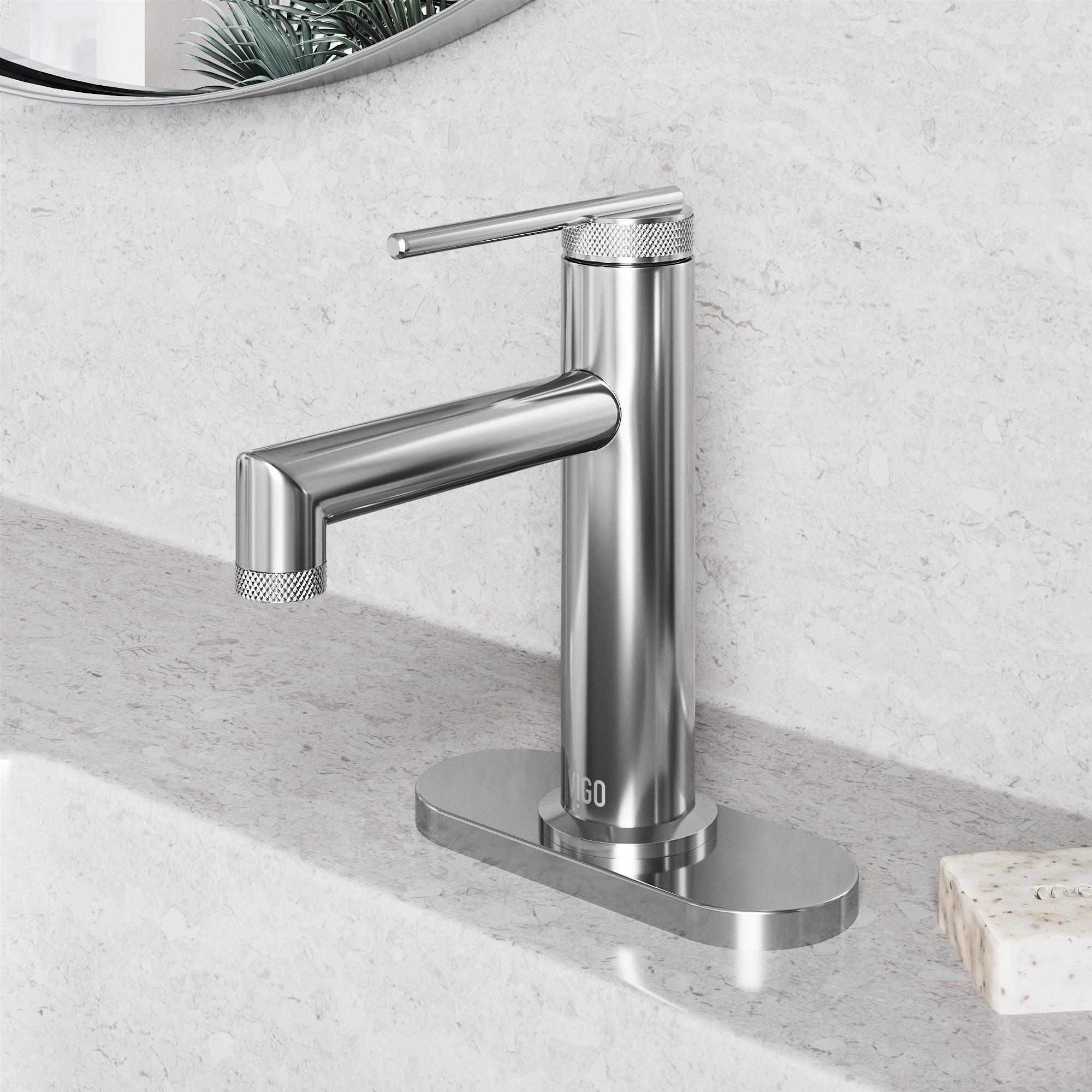 Sterling Single Handle Single-Hole Bathroom Faucet Set with Deck Plate