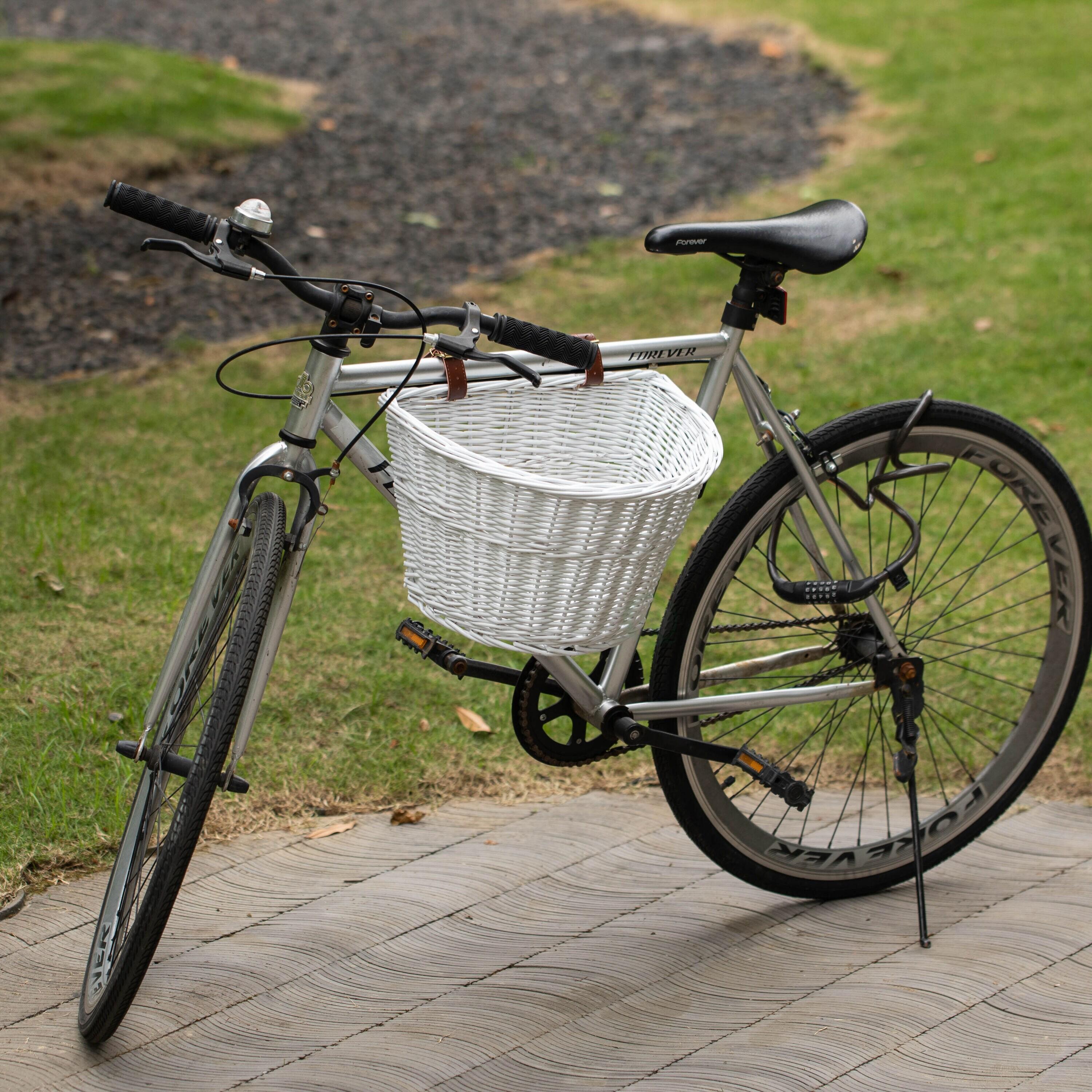 Wicker Front Cargo Bike Basket - Perfect for Riders of All Ages and Genders - for Beach Cruiser, Stationary Bike, E-bike, or Road Bike