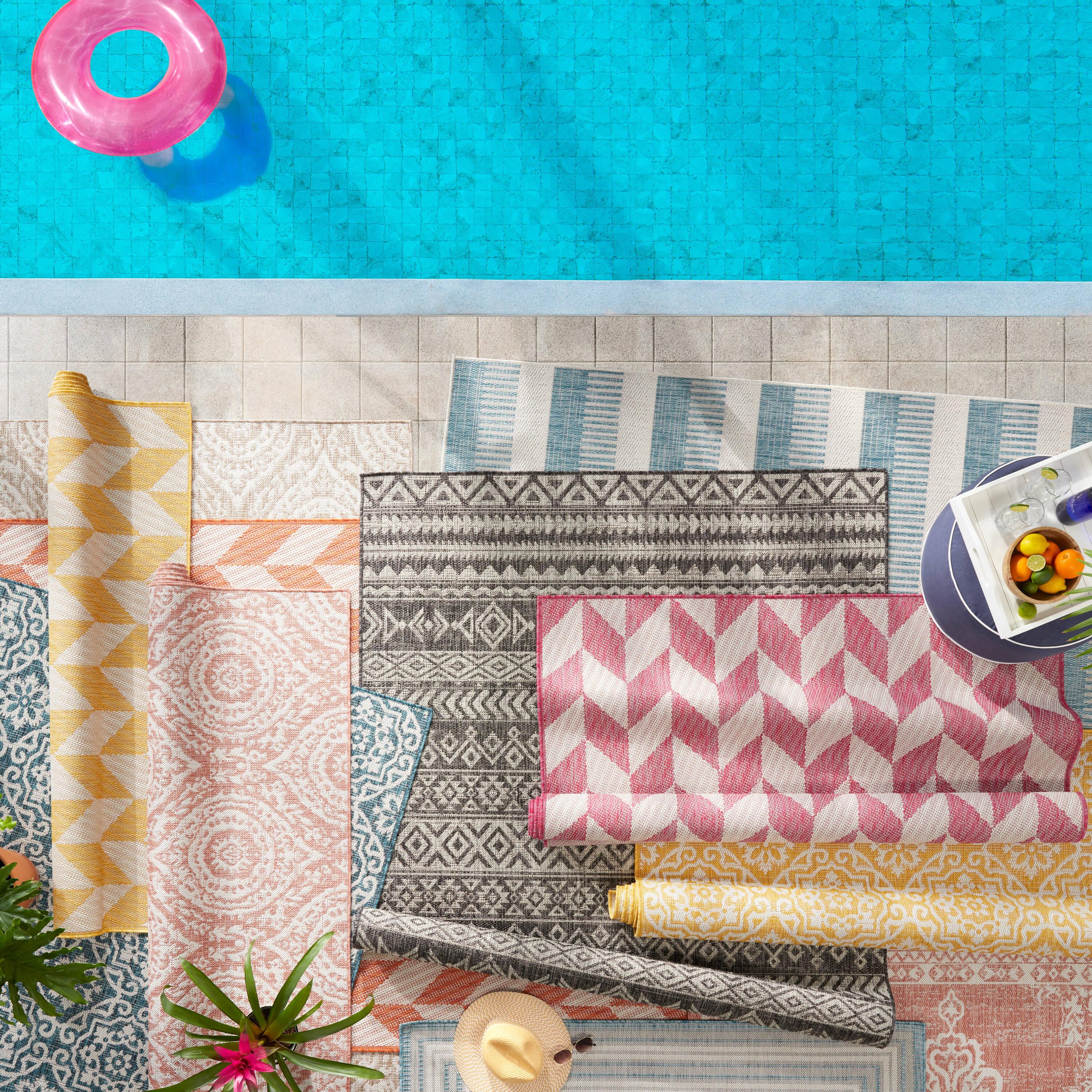 Nicole Miller New York Patio Country Danica Geometric Indoor/Outdoor Area Rug, Pink/Ivory