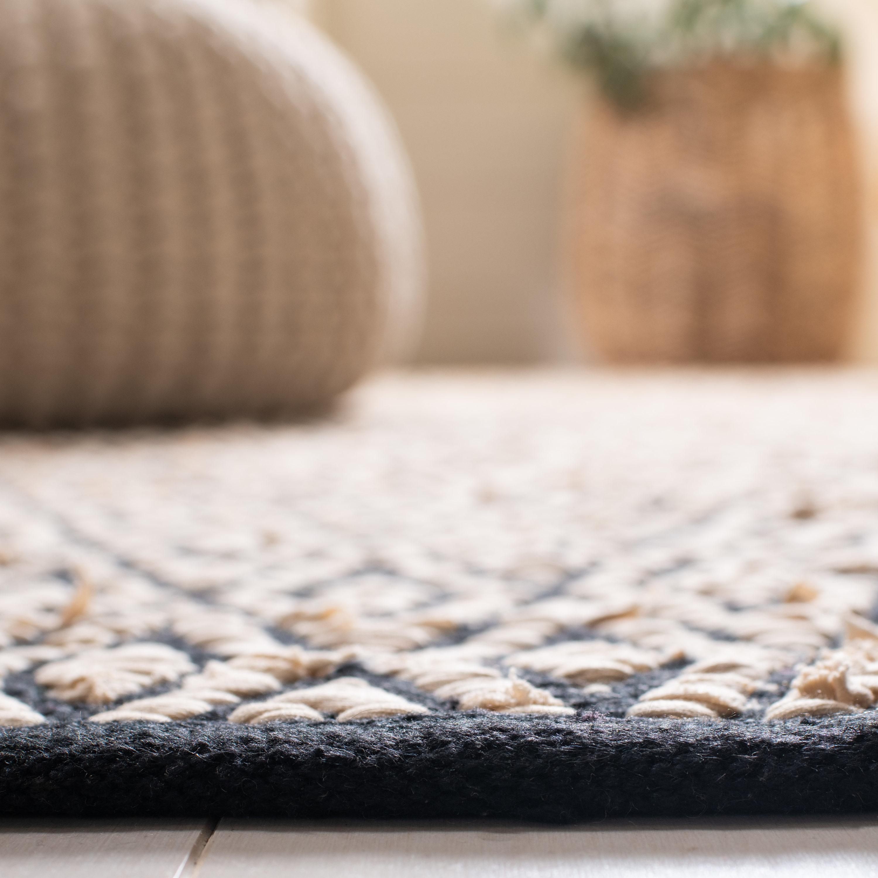 Montauk MTK621 Hand Woven Indoor Area Rug - Beige/Black - 8'x10' - Safavieh