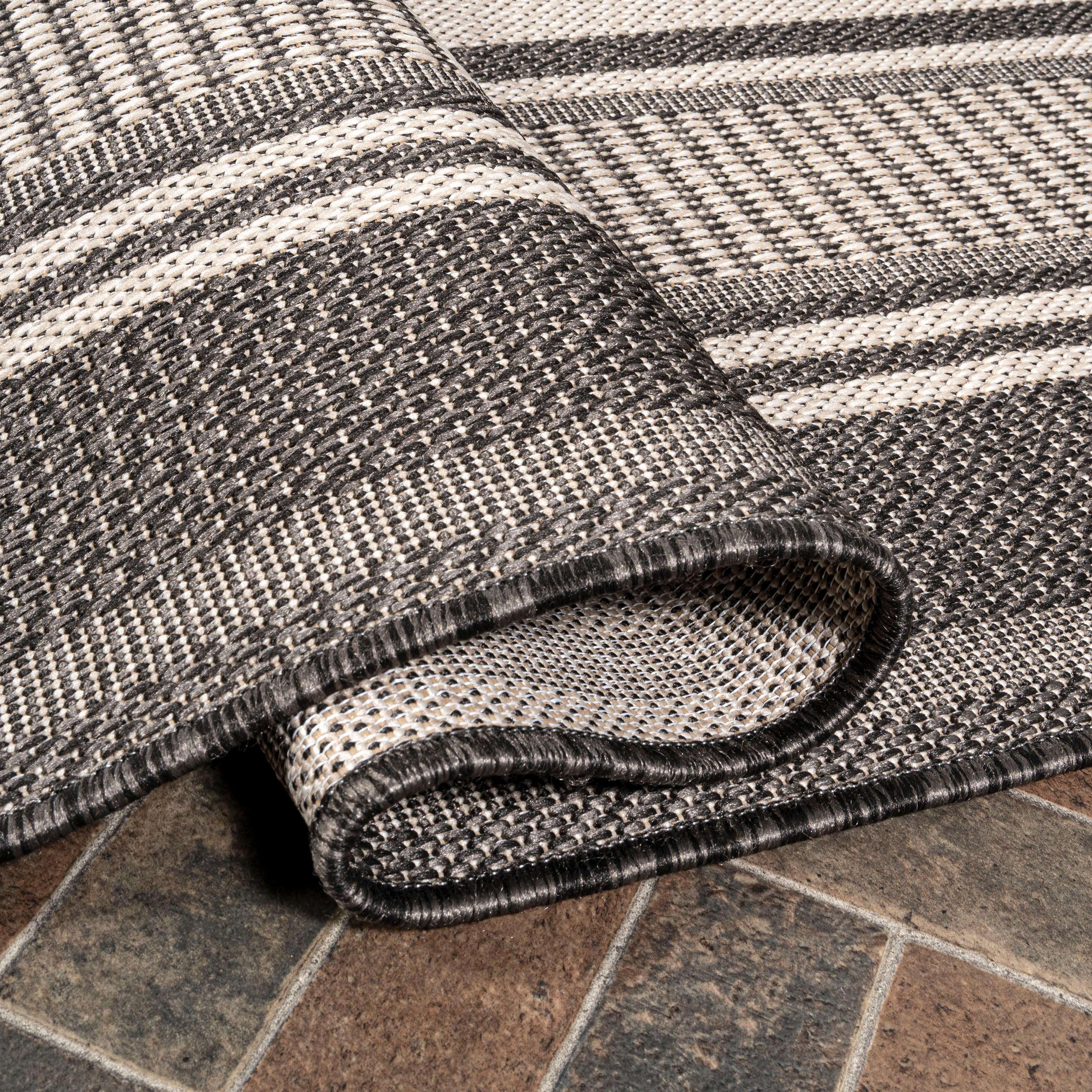 8' x 10' Haynes Modern Double Stripe Indoor/Outdoor Area Rug, Black/Cream - JONATHAN Y