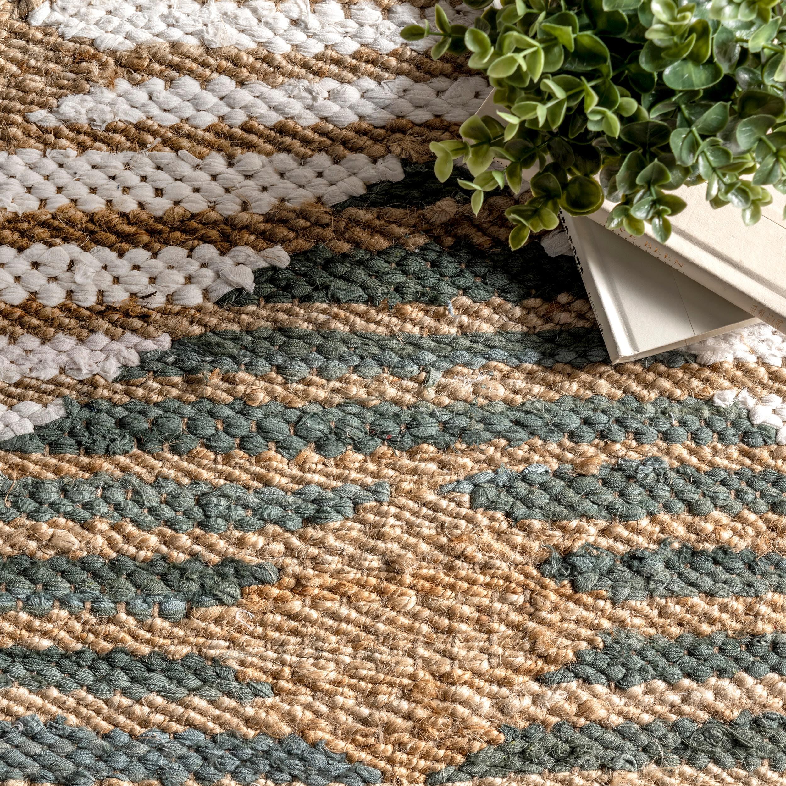 nuLOOM Hand Braided Marla Denim And Jute Diamonds Area Rug, 3' x 5', Olive