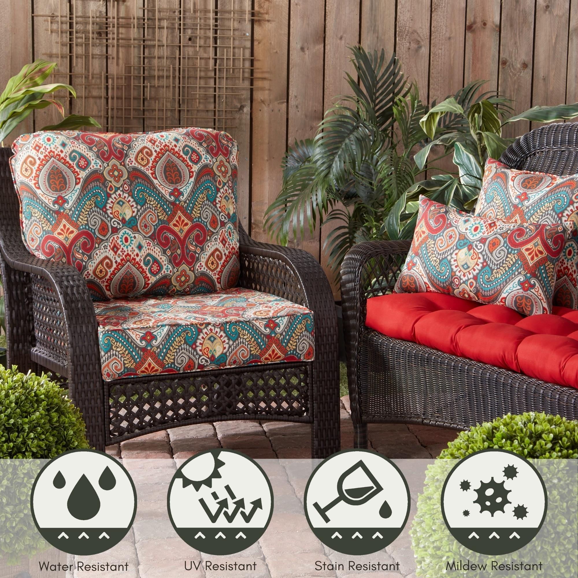 Indoor/Outdoor Reversible Throw Pillow