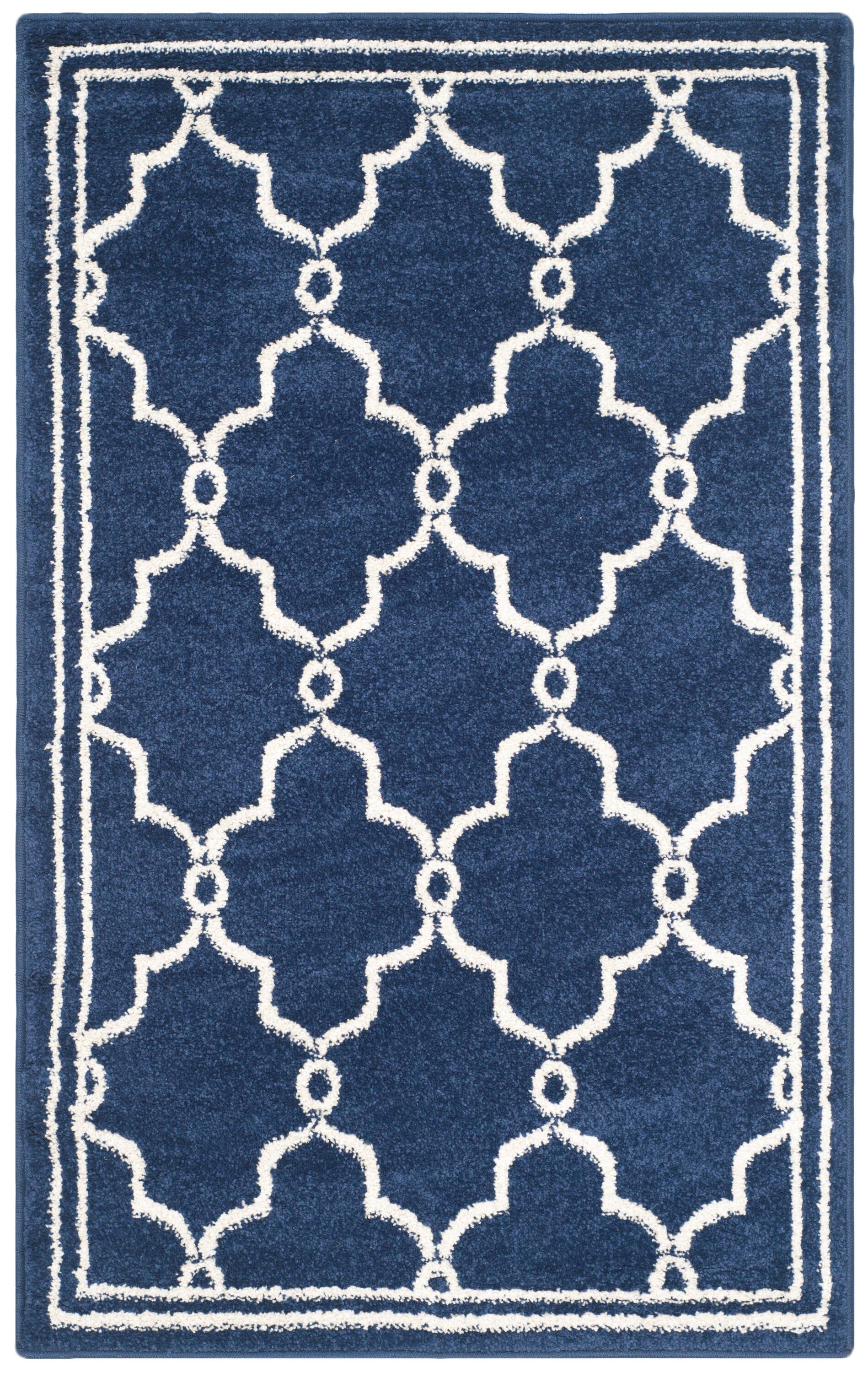 Amherst AMT414 Power Loomed Indoor Accent Rug - Navy/Beige - 2'6"x4' - Safavieh