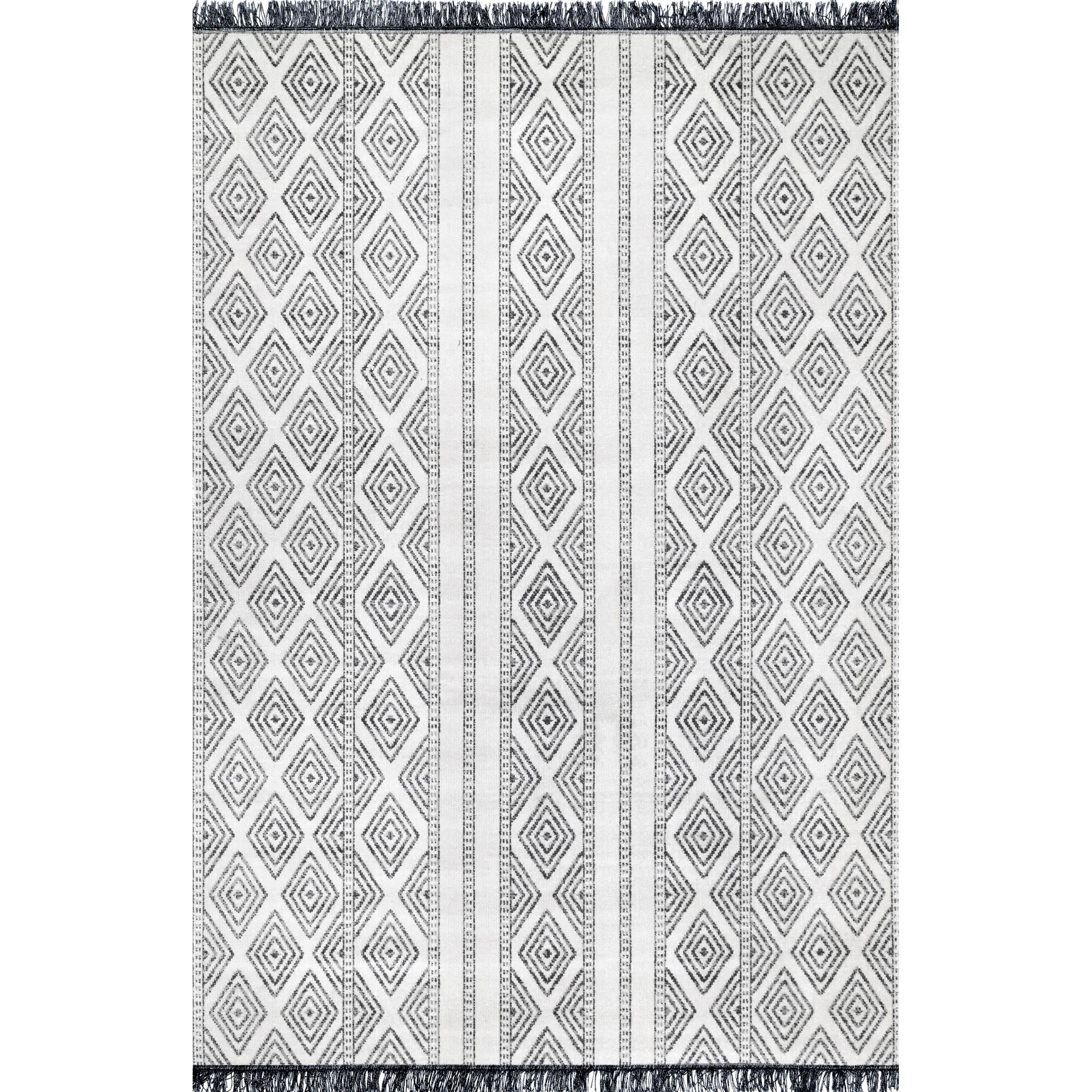 Nuloom Indoor and Outdoor Striped Miriam Area Rug, 5' x 8', Gray