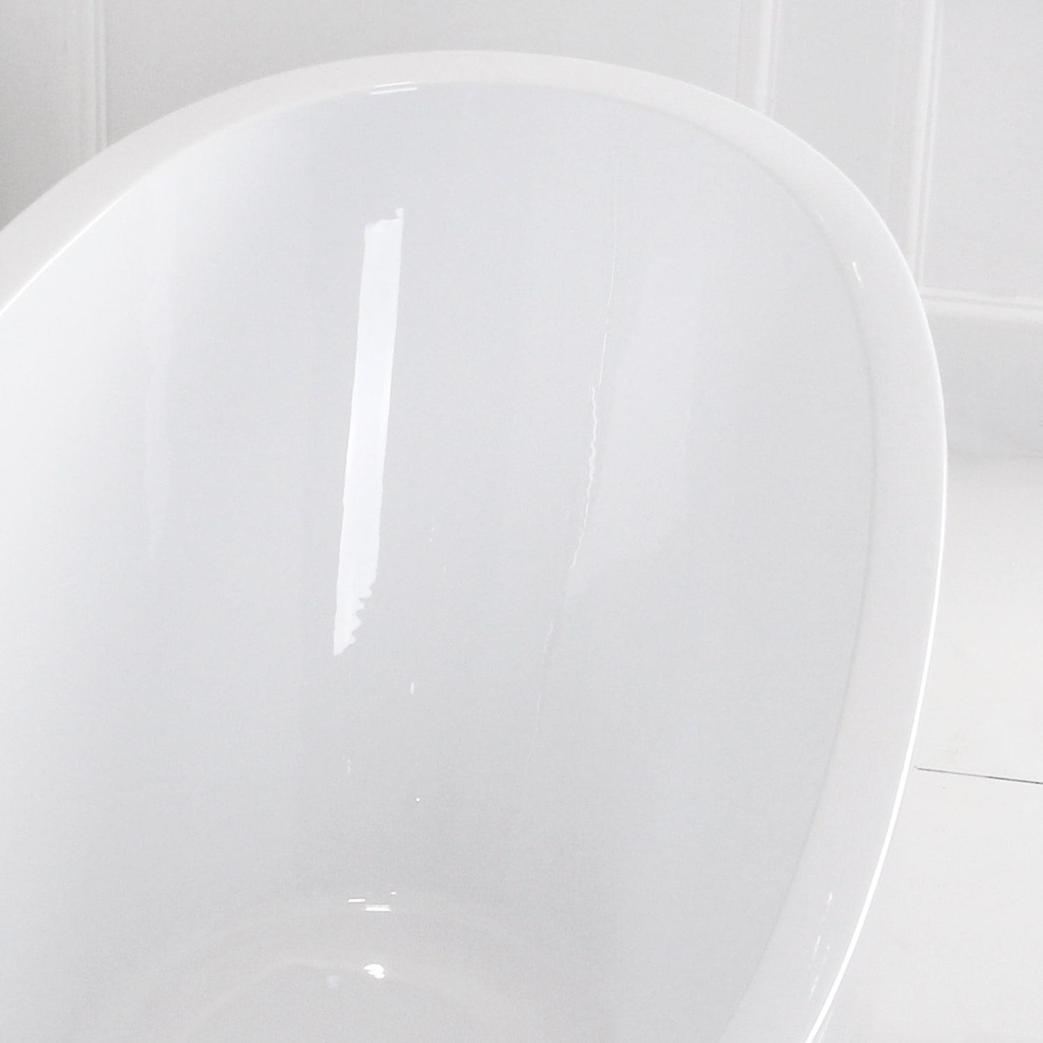 Naha Freestanding Soaking Acrylic Bathtub with Drain