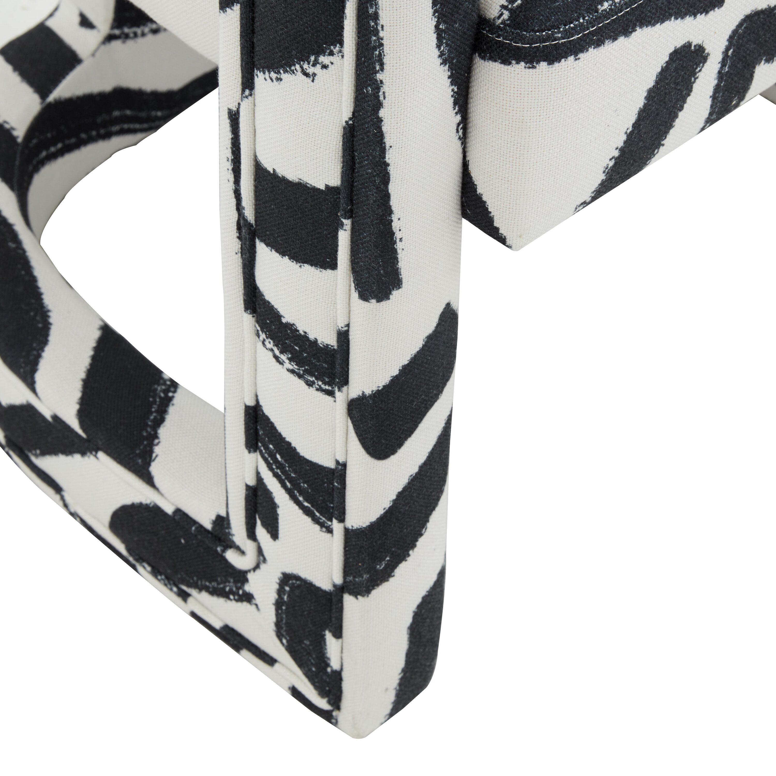 Ada Velvet Chair