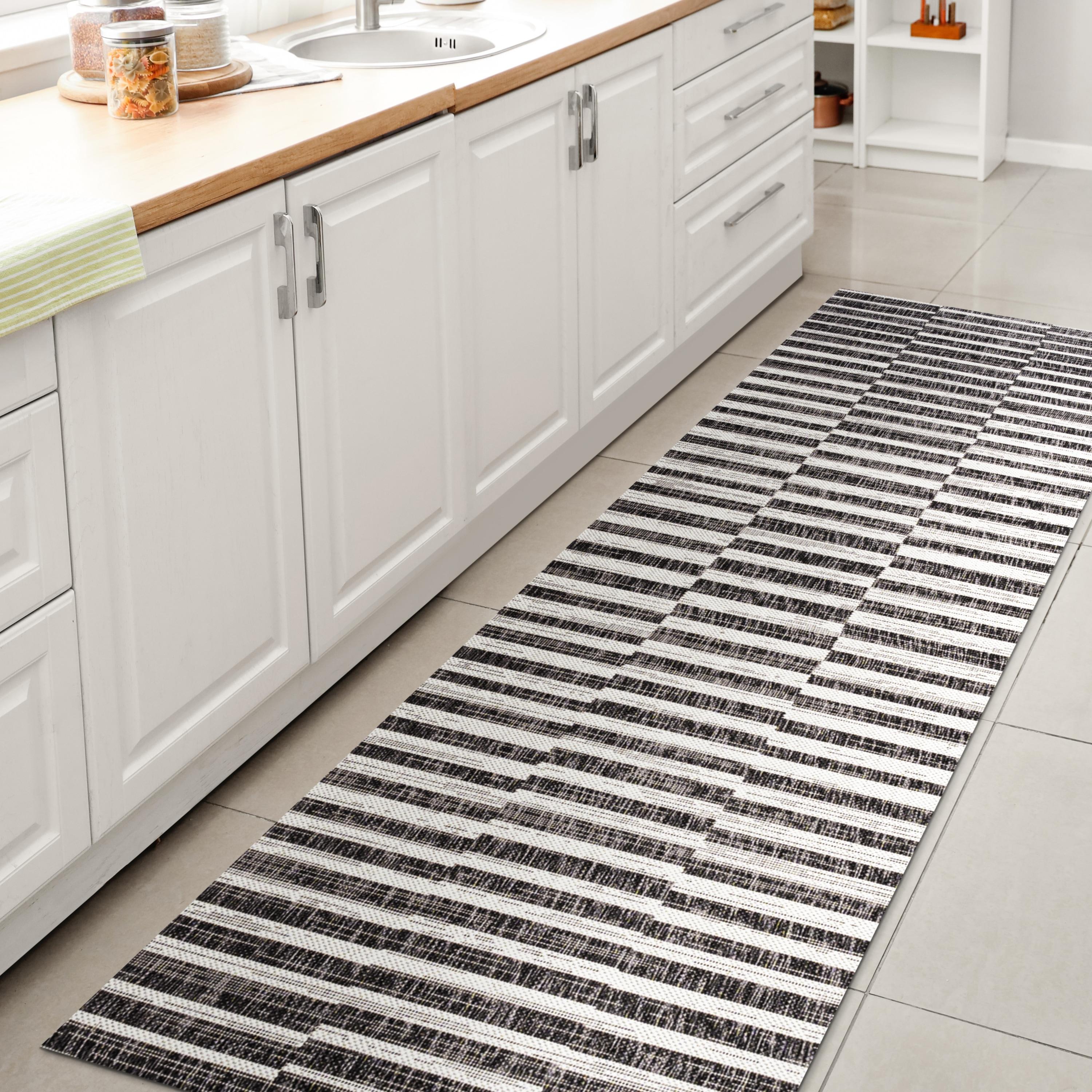 2'x8' Sukie Modern Offset Stripe Indoor/Outdoor Runner Rug, Black/Ivory - JONATHAN Y
