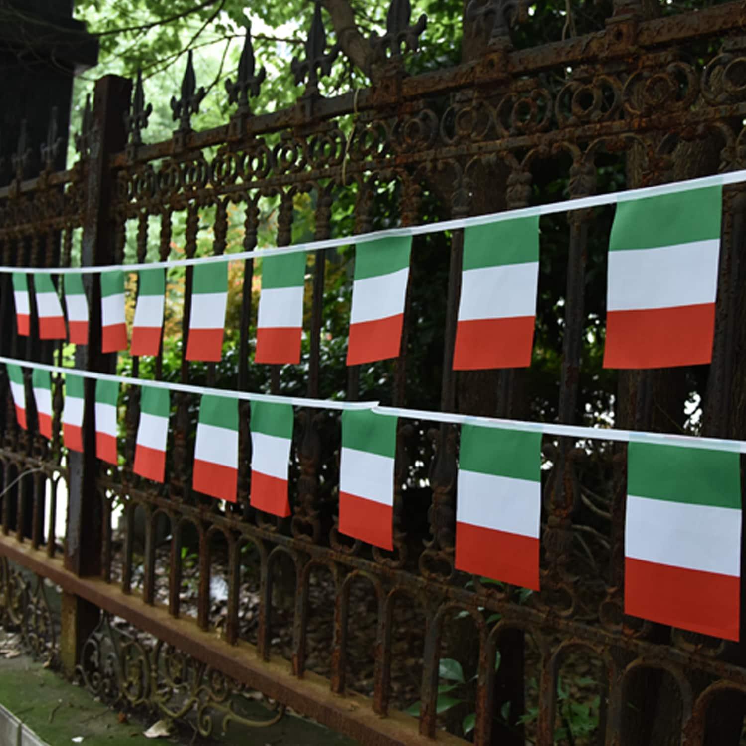 Anley Italy Italian Republic String Pennant Flags - Patriotic Events 2nd of June National Day Decoration Sports Bars - 33 Feet 38 Flags