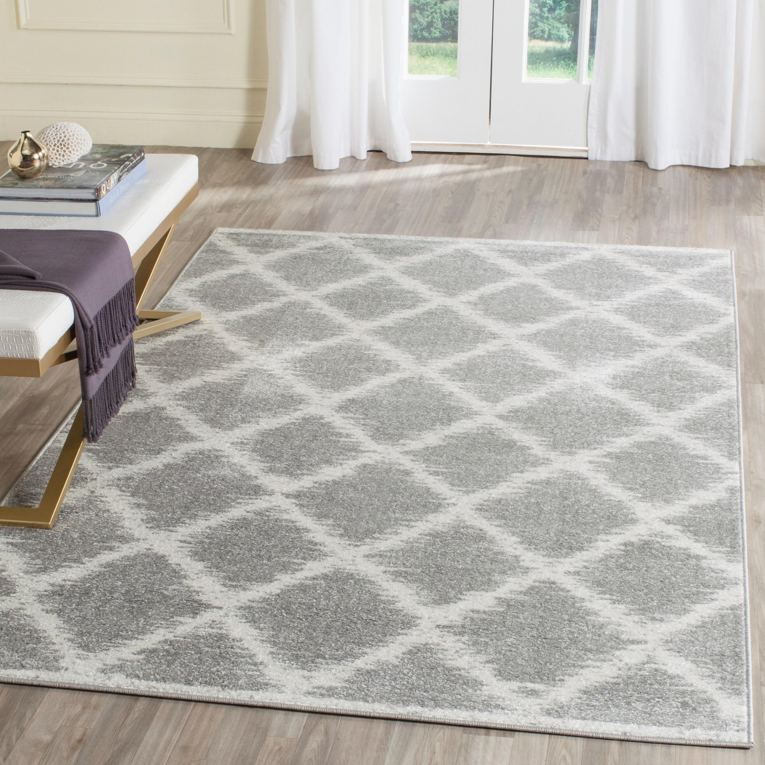 Adirondack ADR120 Power Loomed Area Rug - Silver/Ivory - 6'x6' - Safavieh.