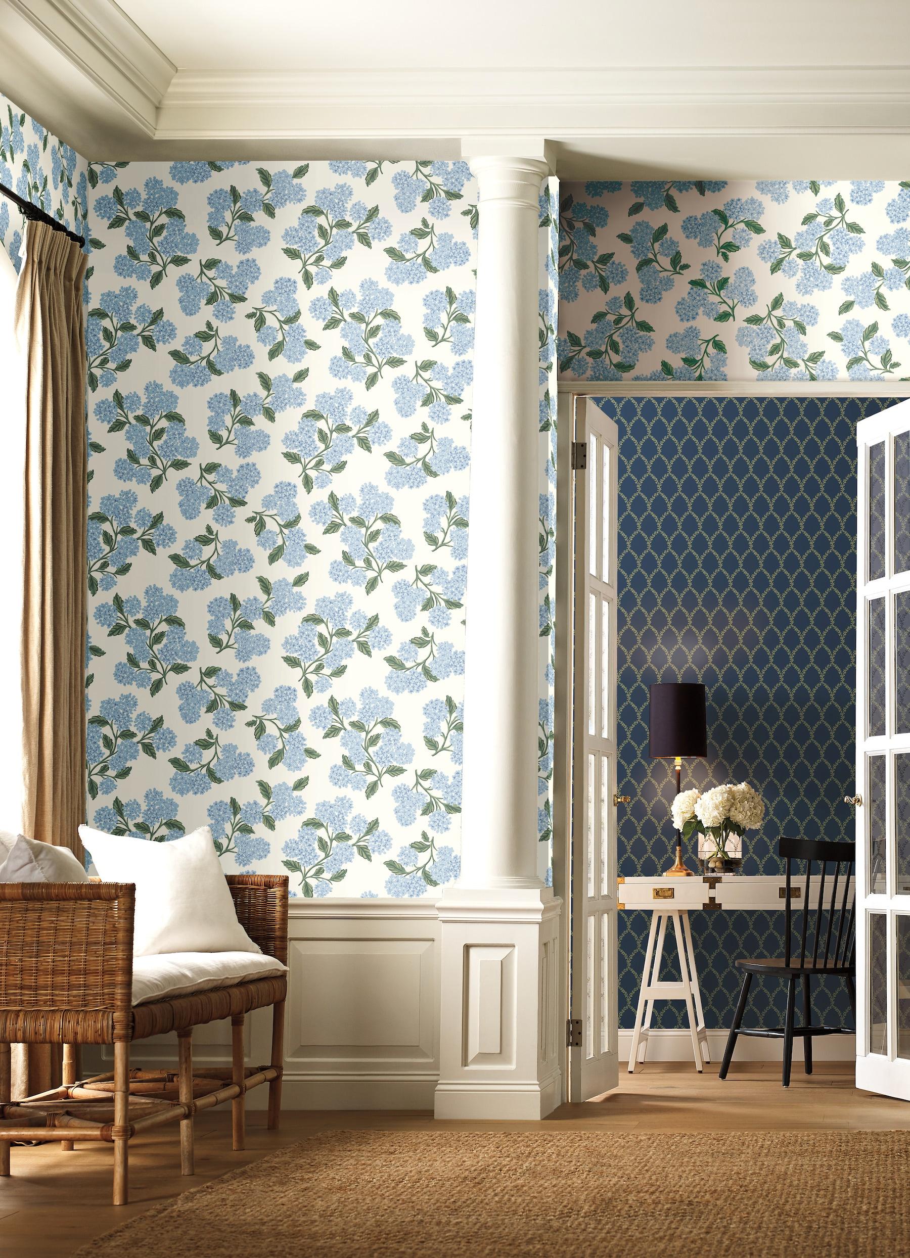 Rifle Paper Co. Hydrangea 27' x 27" Wallpaper