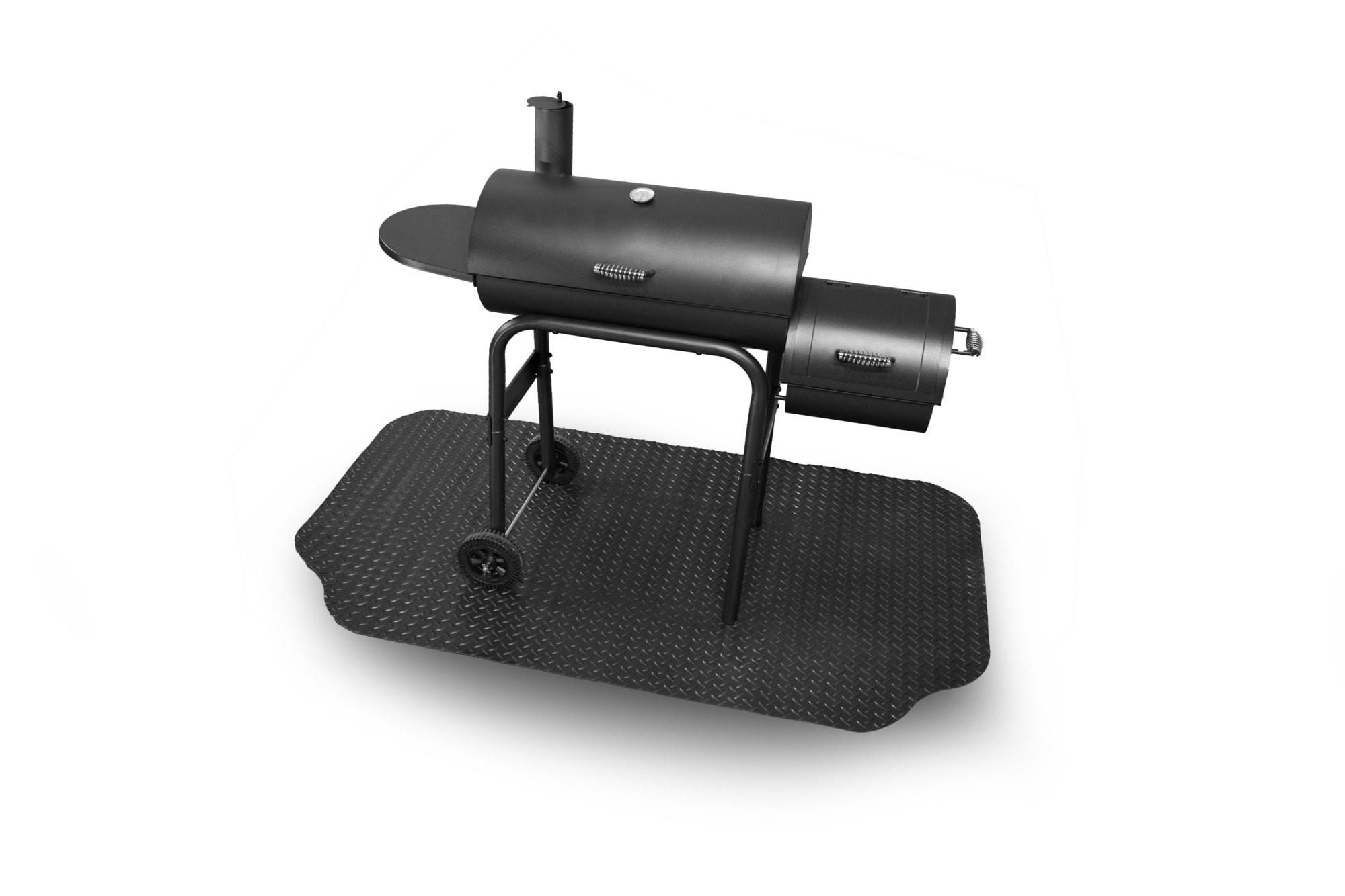 GrillTex Under the Grill Protective Deck and Patio Mat for BBQ Grills, Gas Grills, Charcoal Grills and Smokers, 30" x 48", Black Diamond Plate, 8D-075-30C-4L