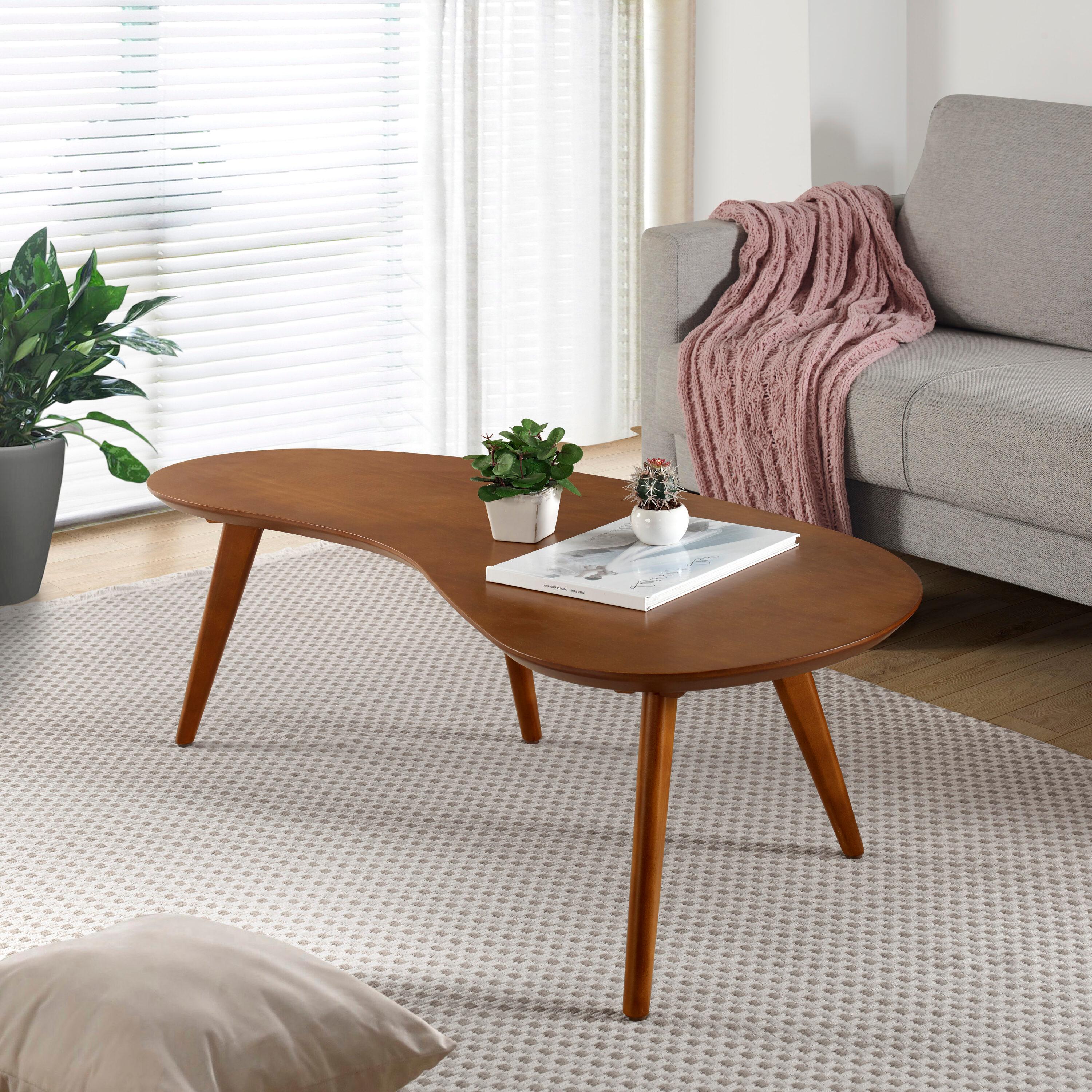 Mid-Century Modern Castanho Pine Wood Oval Coffee Table